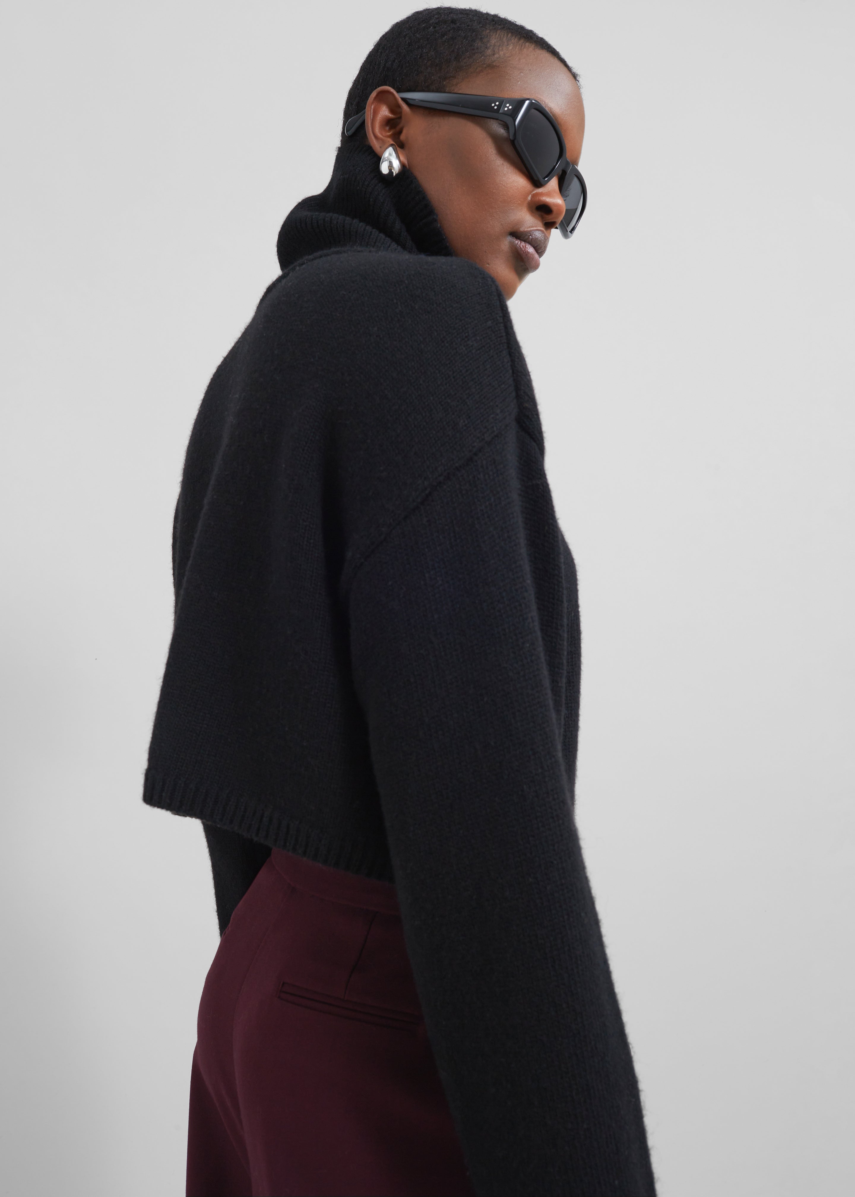 Athina Cropped Turtleneck Sweater - Black - 5