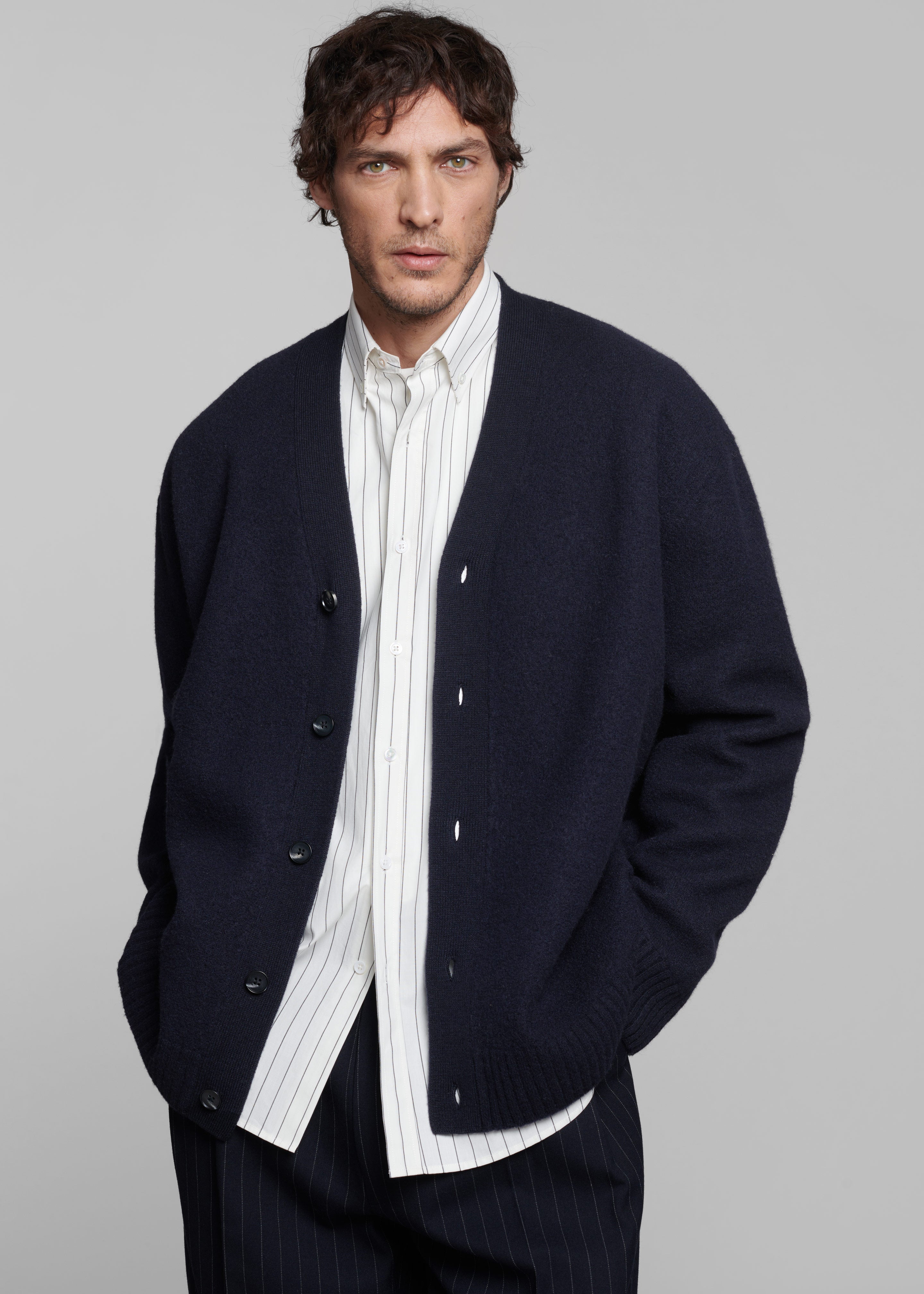 Beck Wool Cardigan - Navy – The Frankie Shop