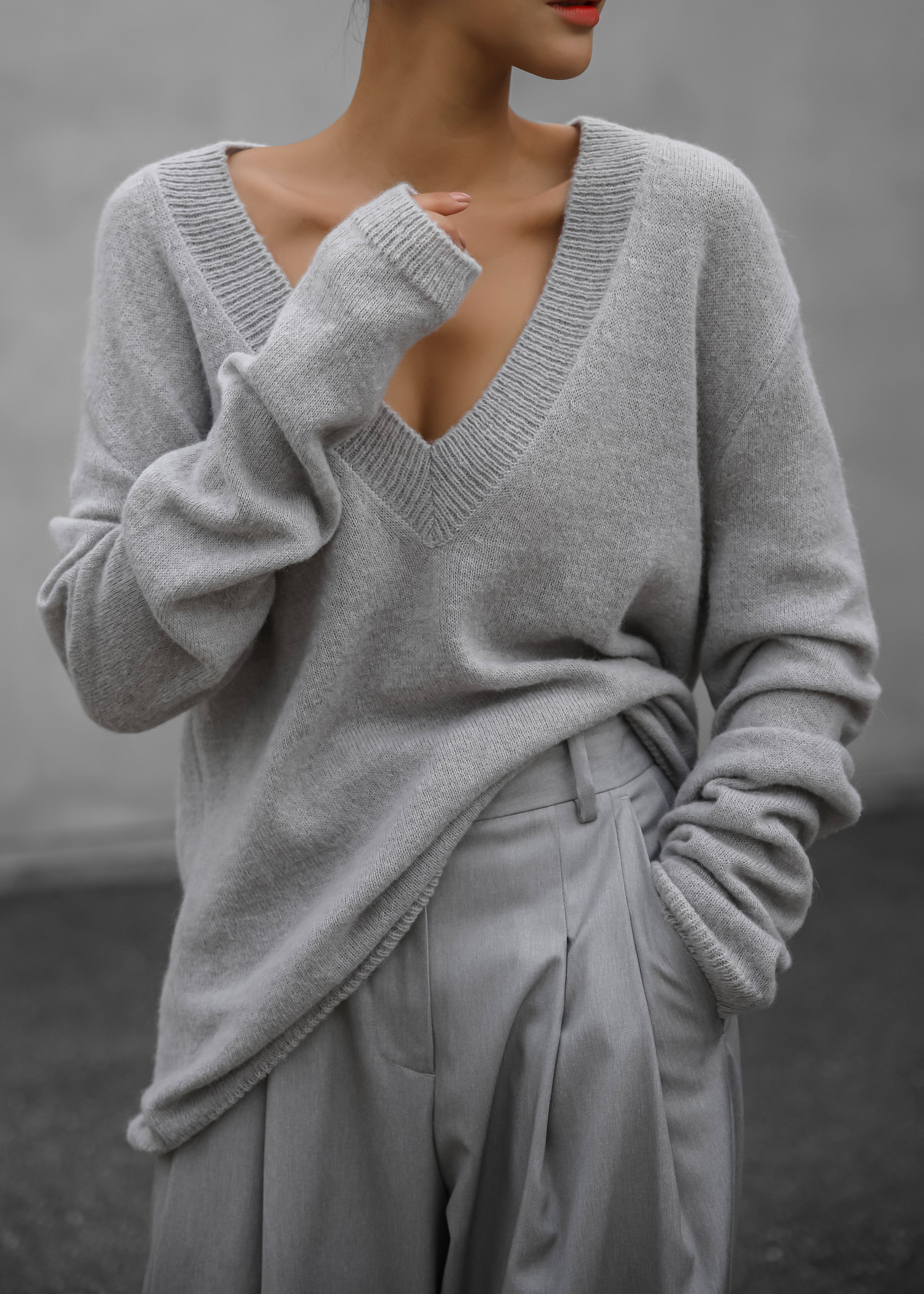 Brayden V Neck Sweater - Light Grey - 5
