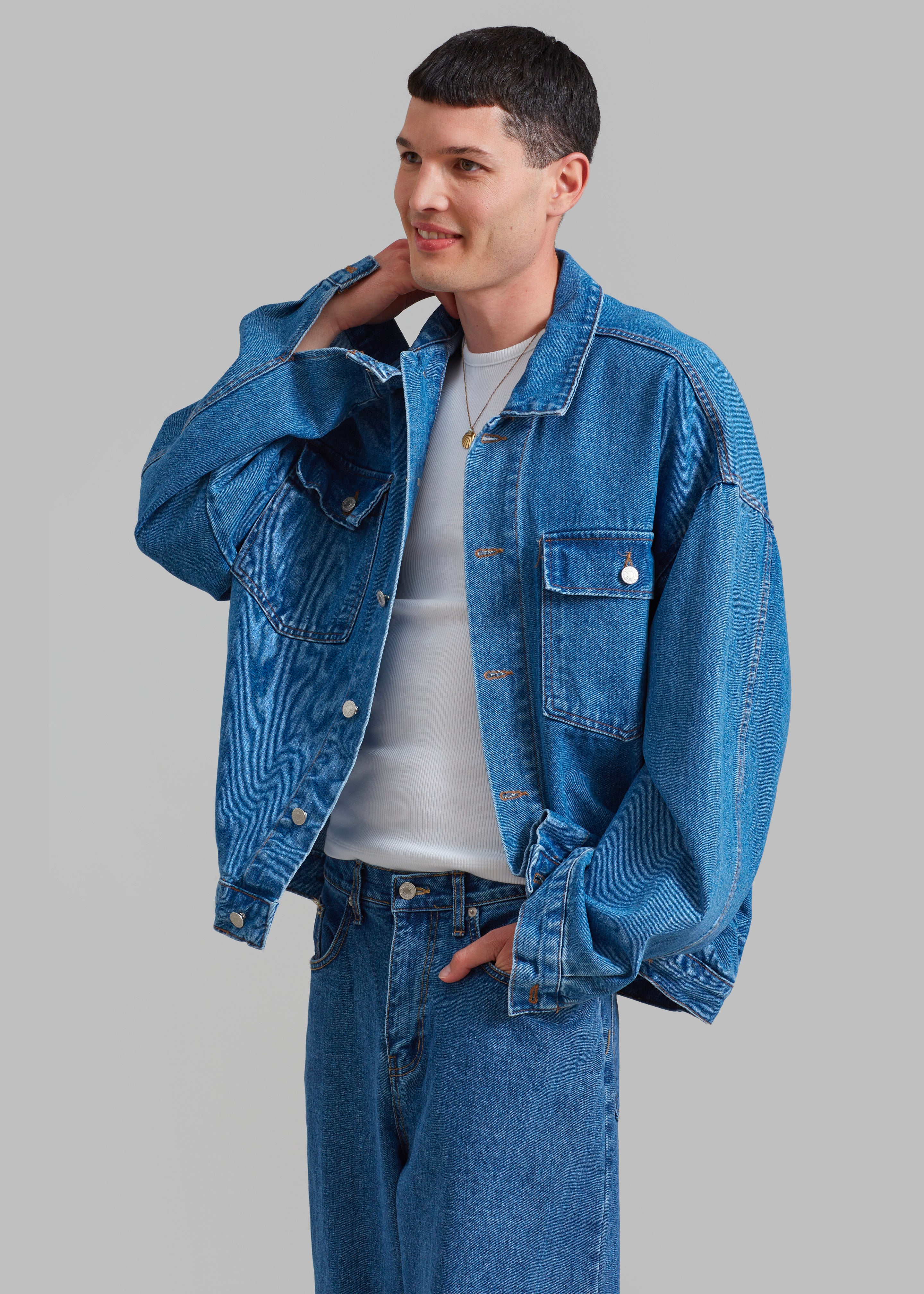 Connor Oversized Denim Jacket - Medium Wash – The Frankie Shop