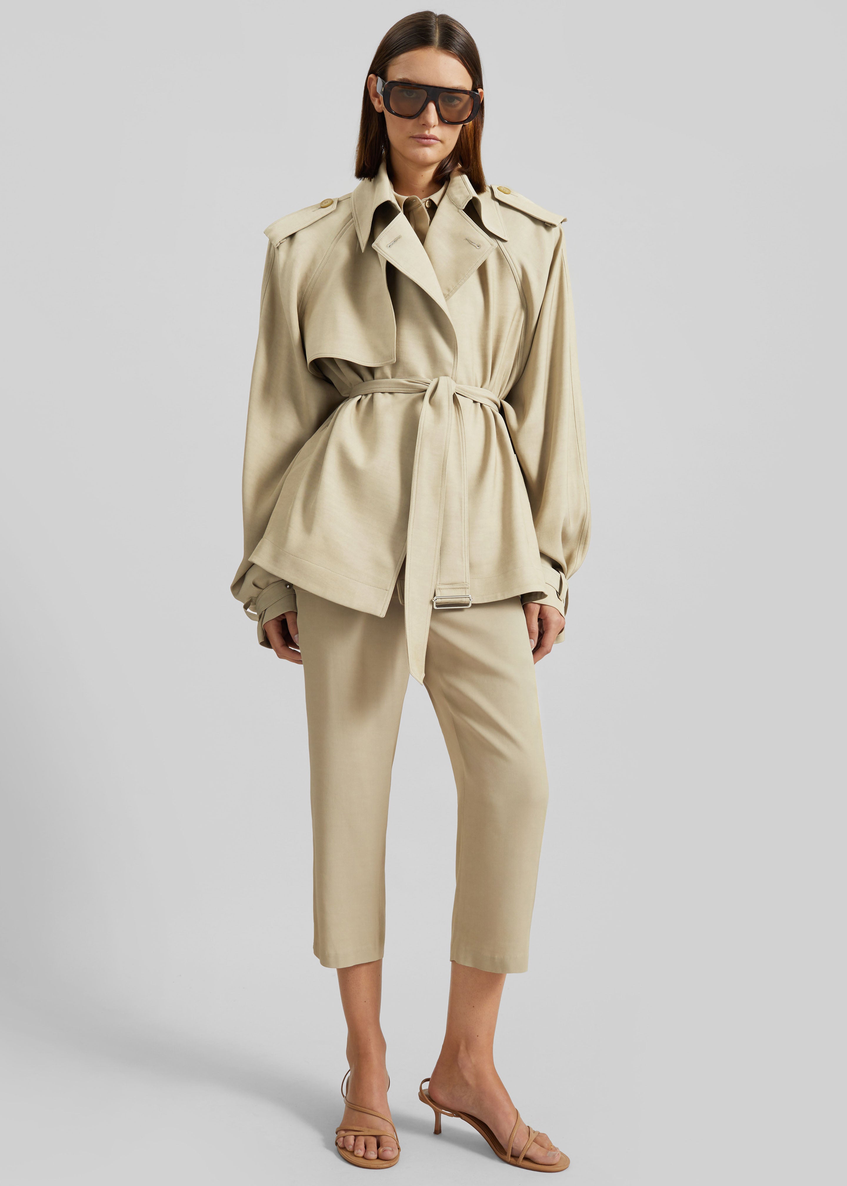 Elva Fluid Short Trench - Beige – The Frankie Shop