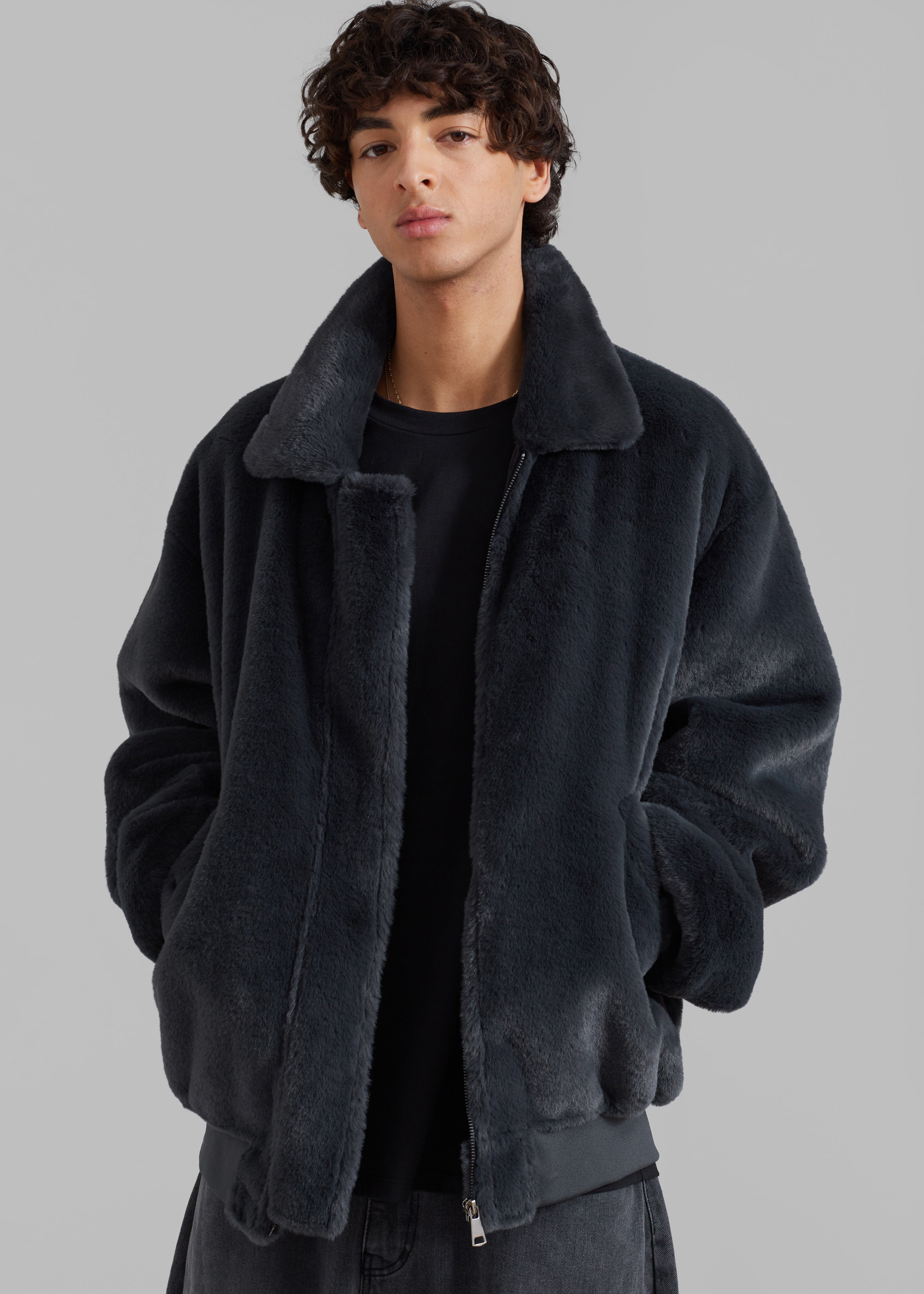Justin Faux Fur Bomber Storm – The Frankie Shop