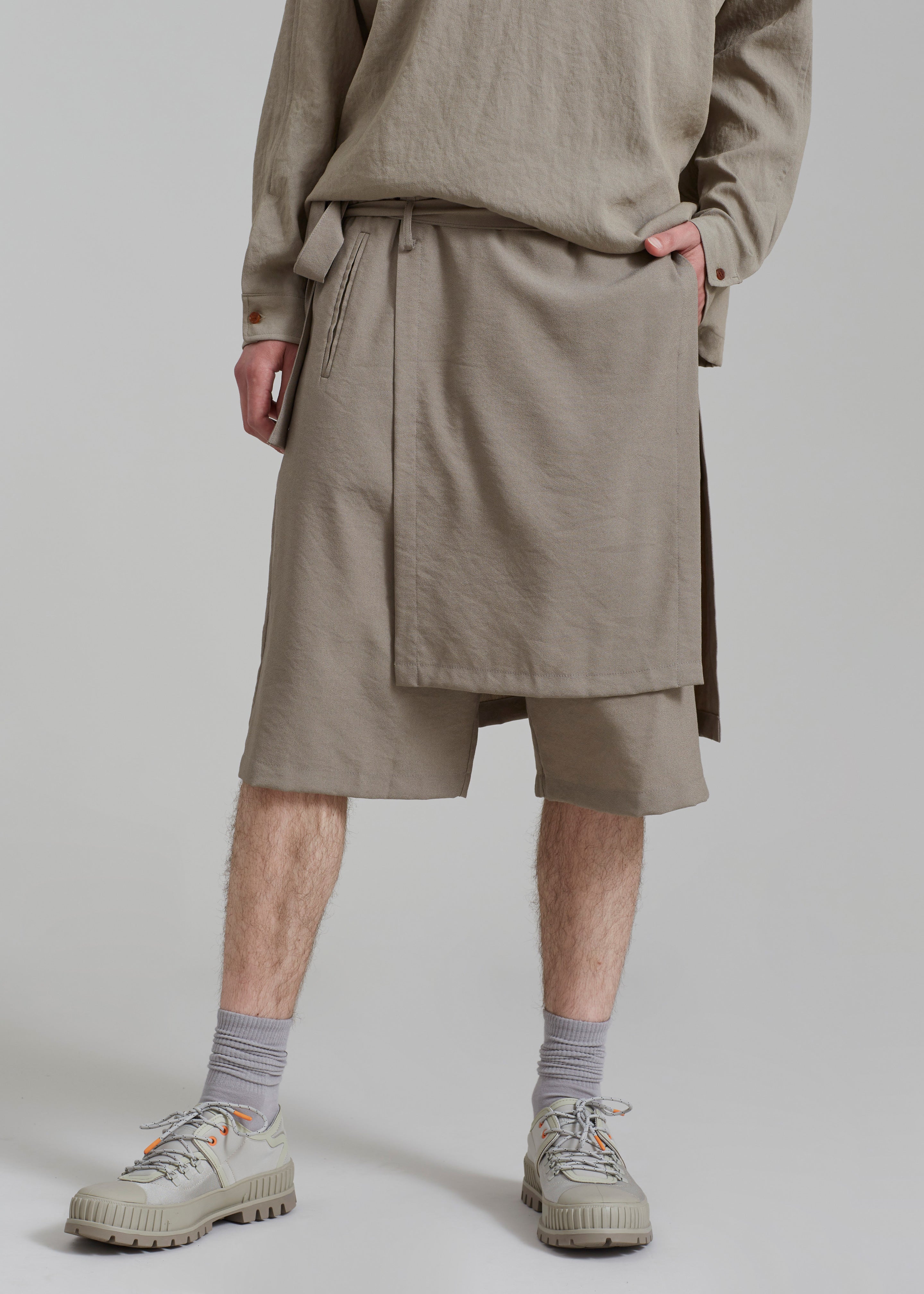 Keanu Light Wrap Shorts - Olive - 1