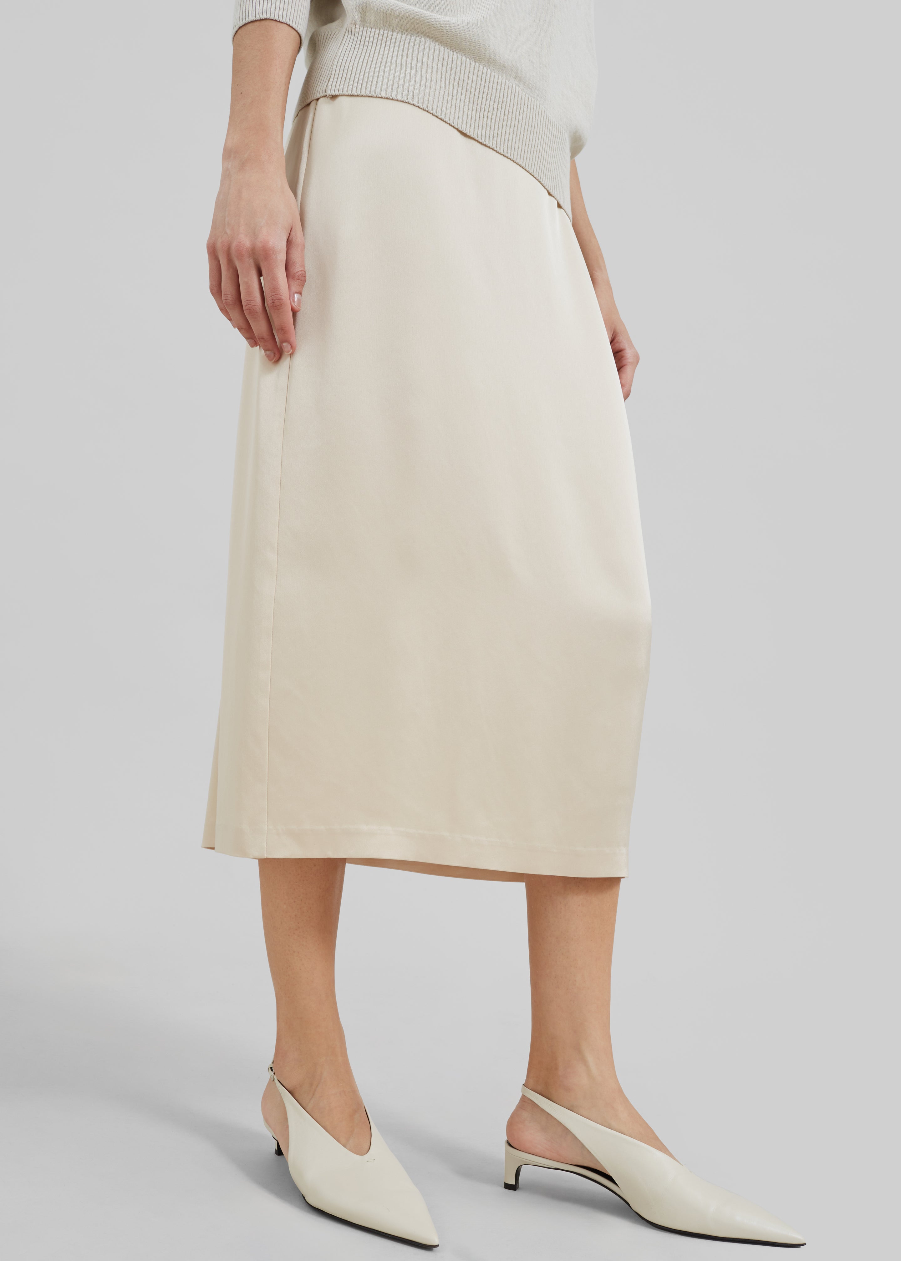 Fashion ivory silk midi skirt