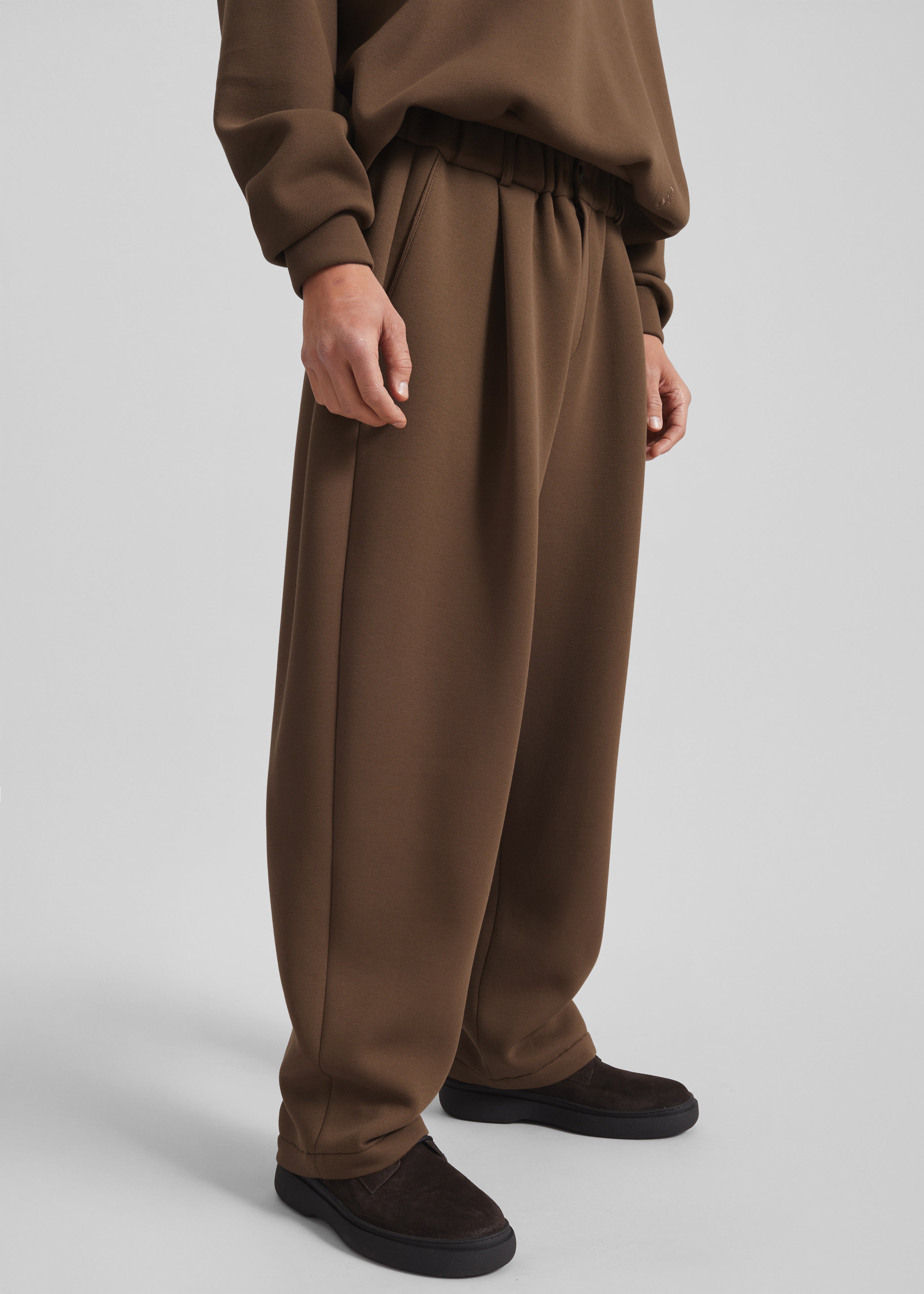 Tamme タム　∠13° WIDE SLACKS ブラウン Just The Truth Wide Leg Pants (Camel) · NanaMacs
