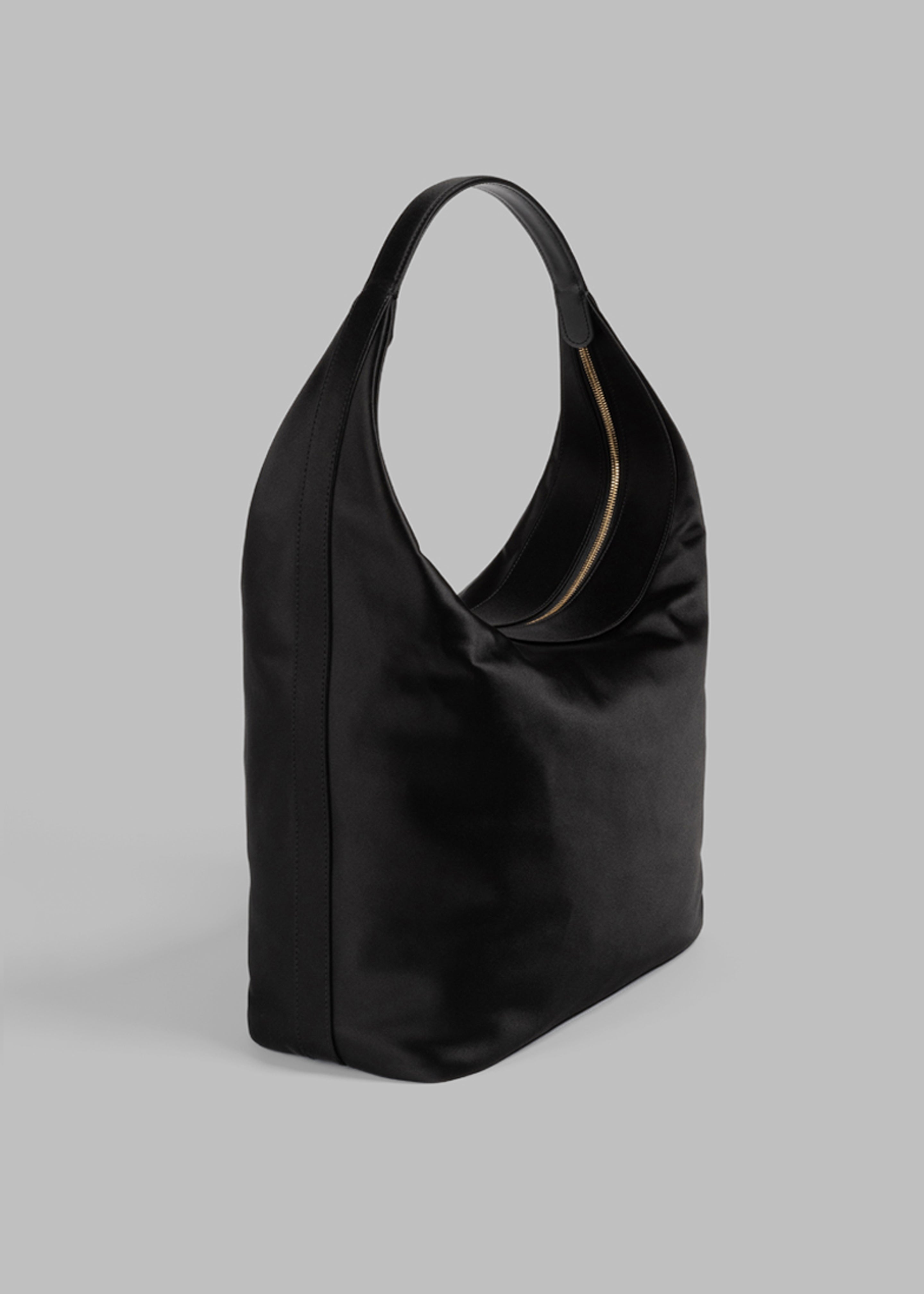 zip hobo bag