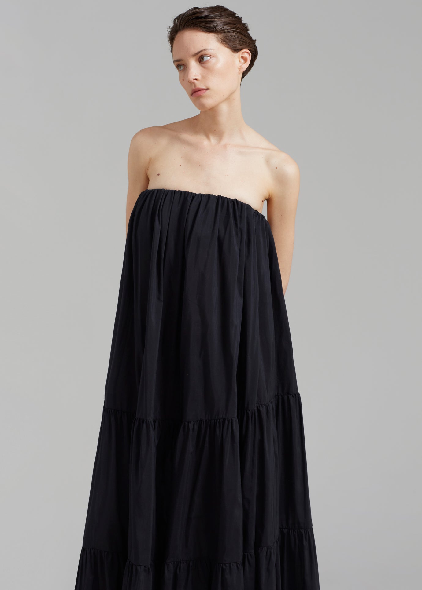 Matteau Voluminous Strapless Tiered Dress - Black