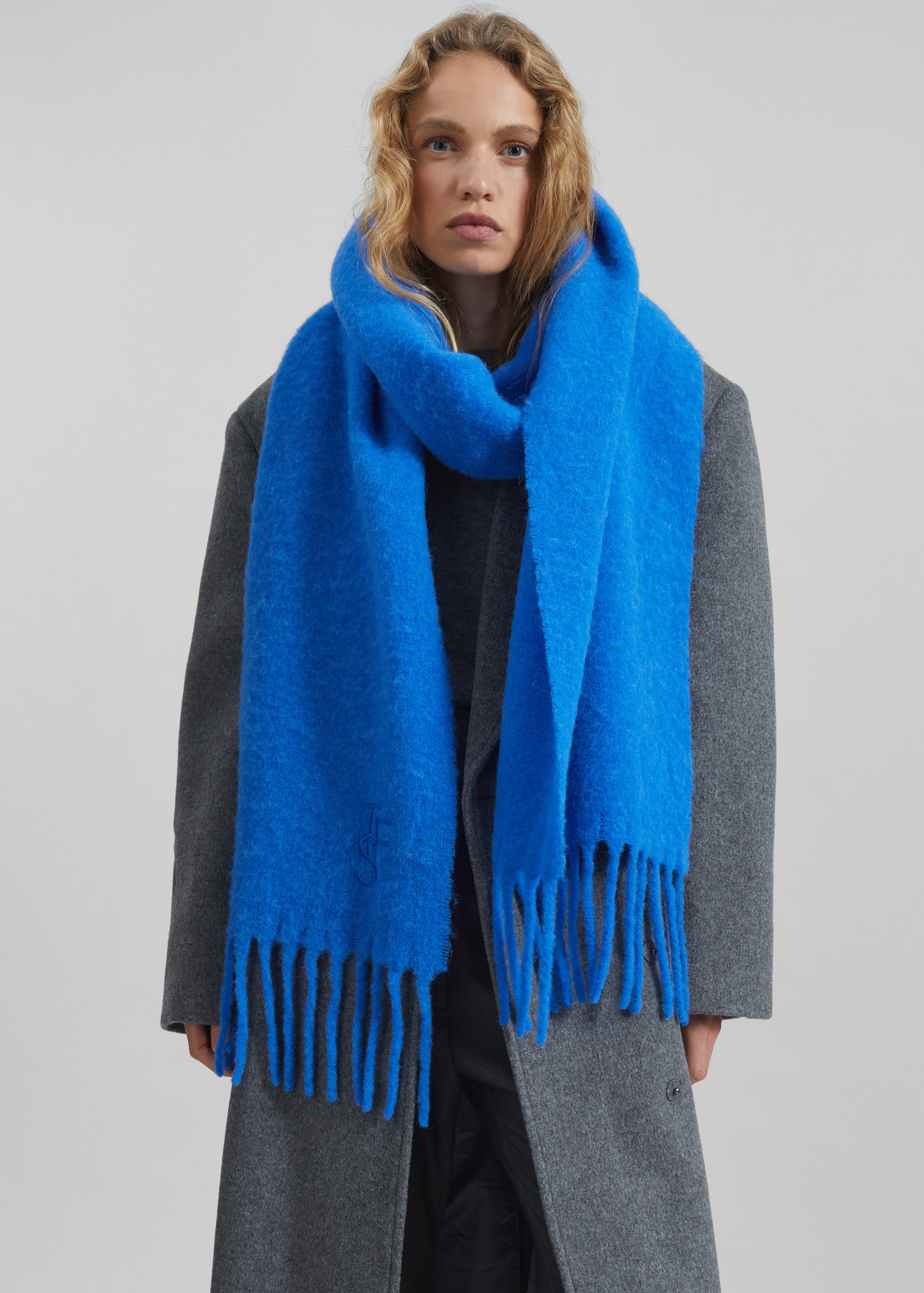 小物 Xlim ep6 scarf blue 小物 Xlim ep6 scarf blue Electric Blue