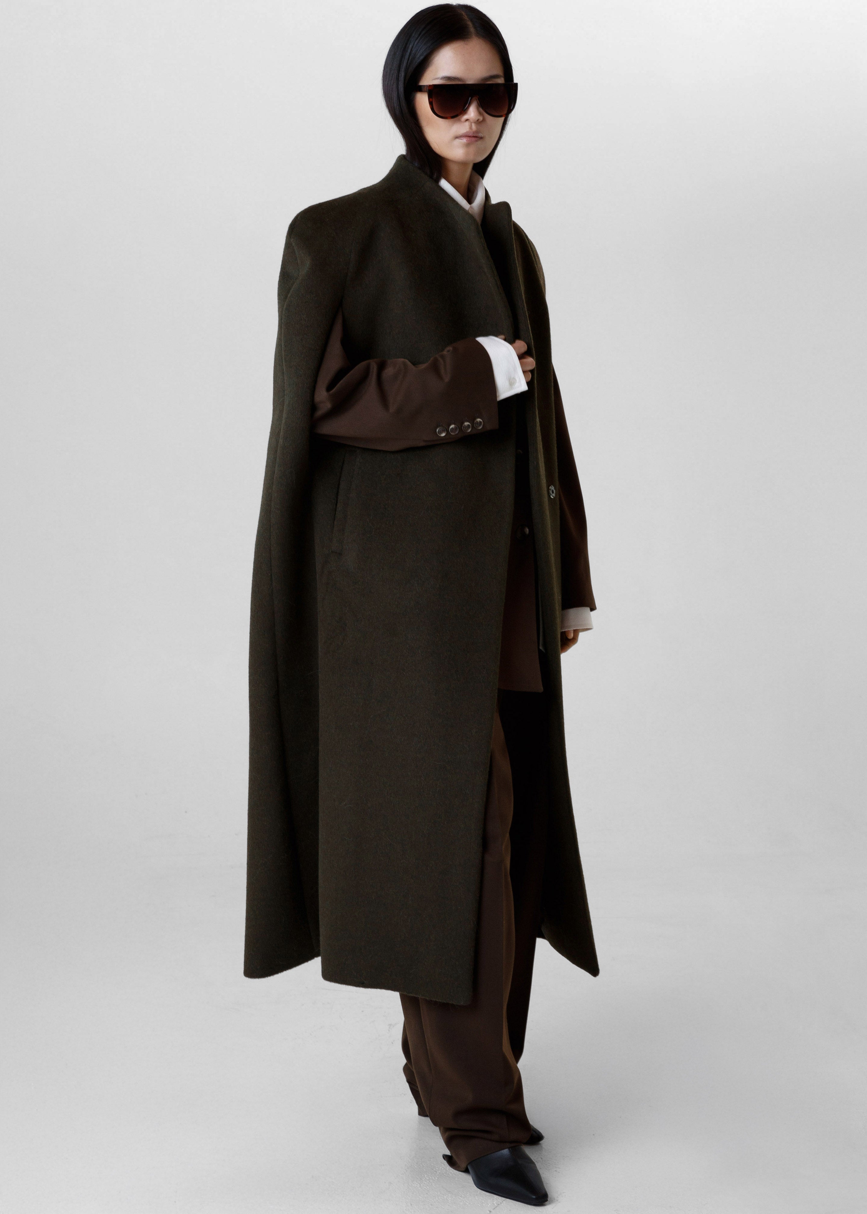 Roslev Cape Coat - Olive – The Frankie Shop