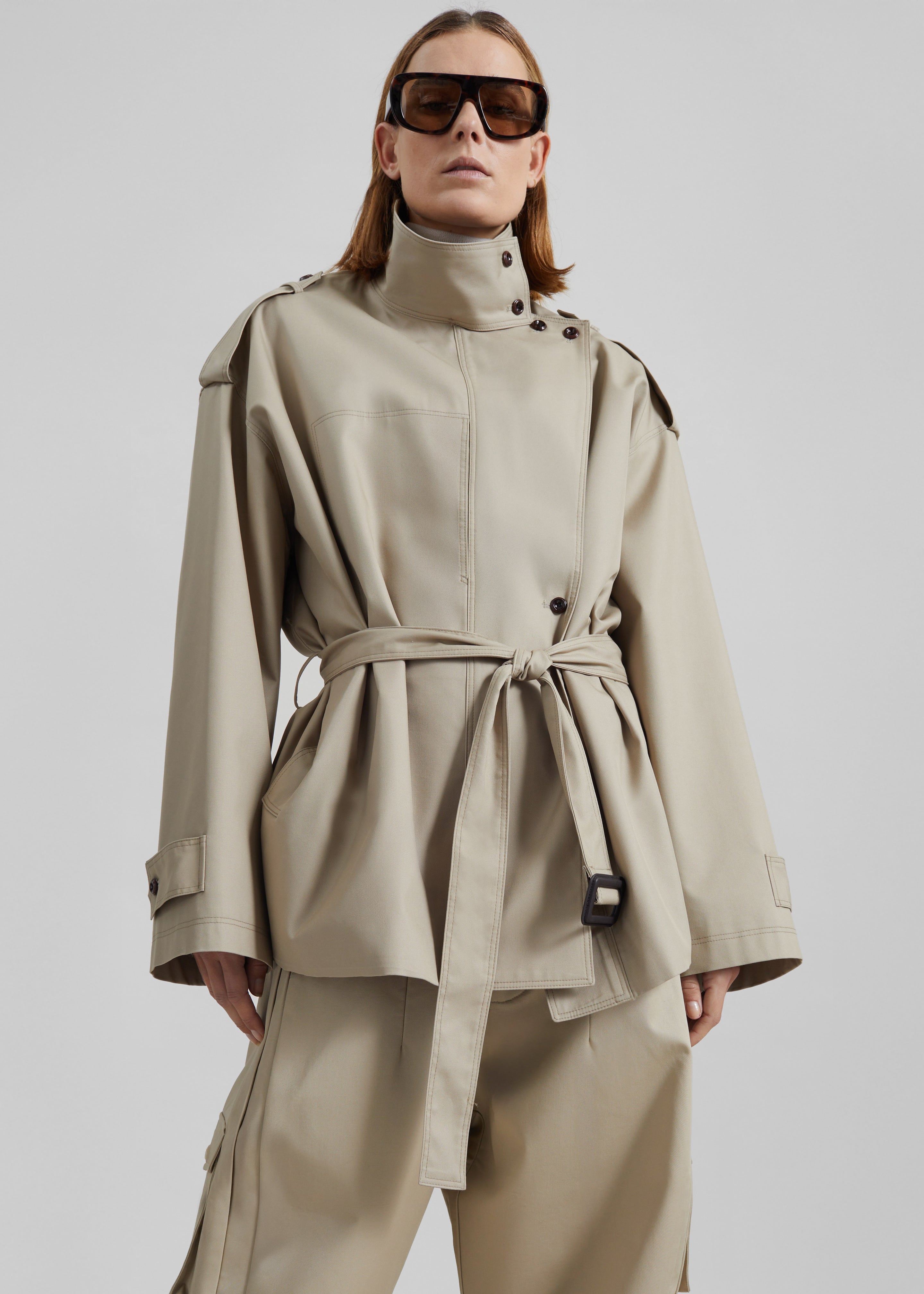 Schagen Short Trench - Beige – The Frankie Shop