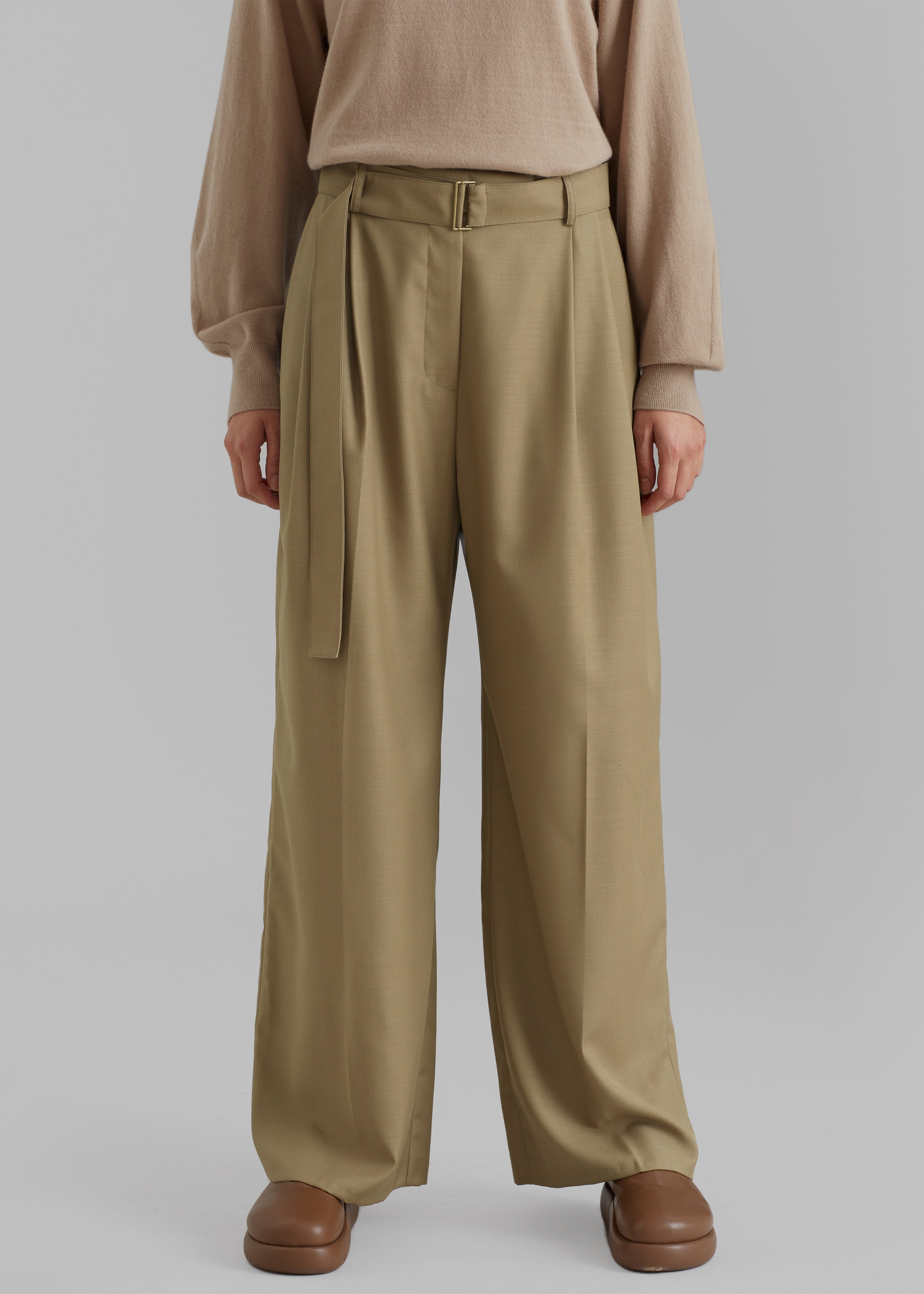 Lyxe Belted Pants - Taupe