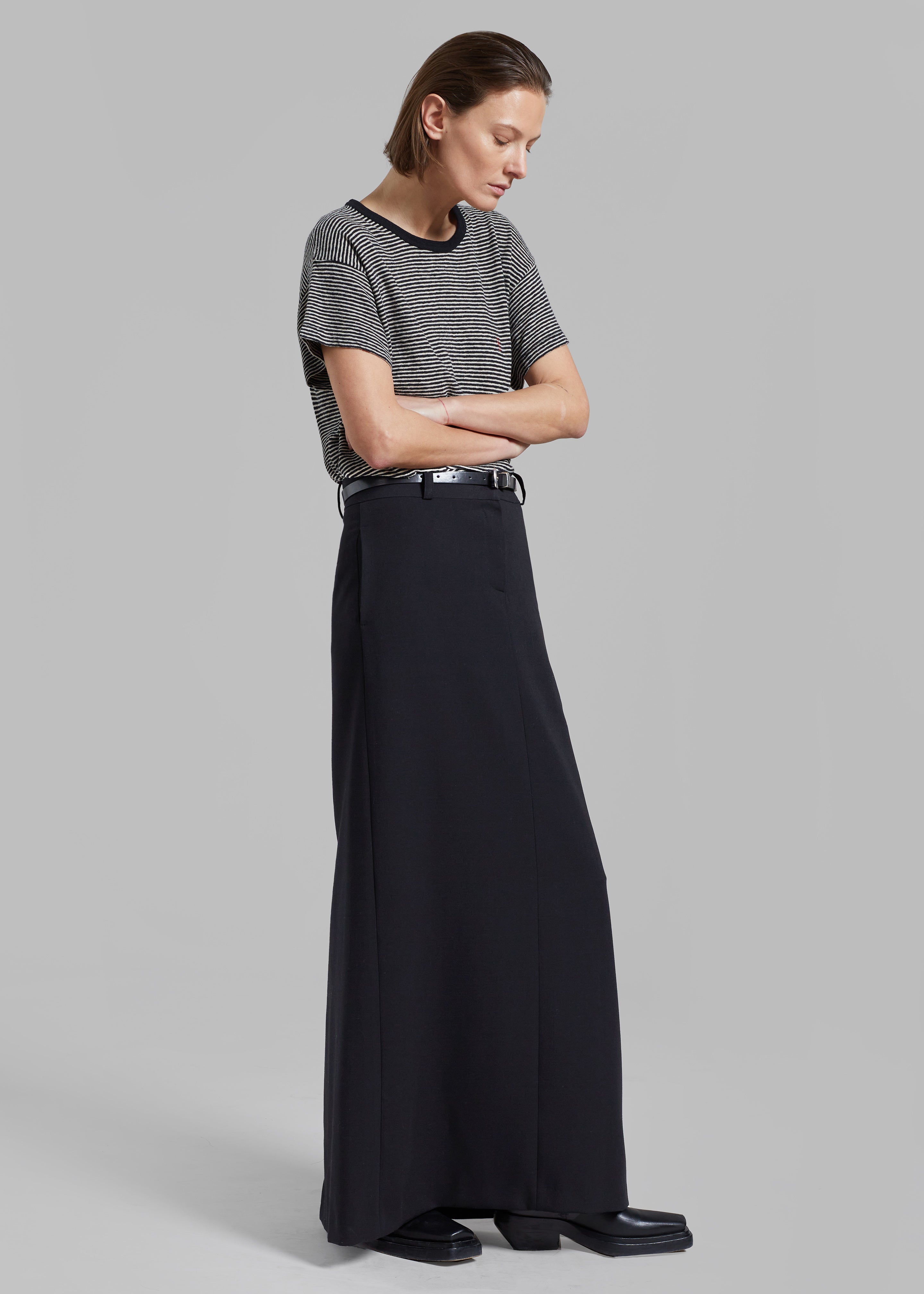 Malvo Long Pencil Skirt - Black - 9