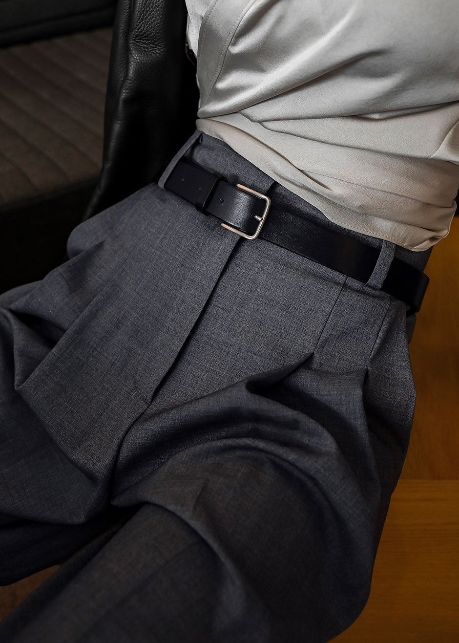 http://thefrankieshop.com/cdn/shop/products/gelso-pleated-trousers-dark-grey-melange-pants-the-frankie-shop-774177.jpg?v=1629891919
