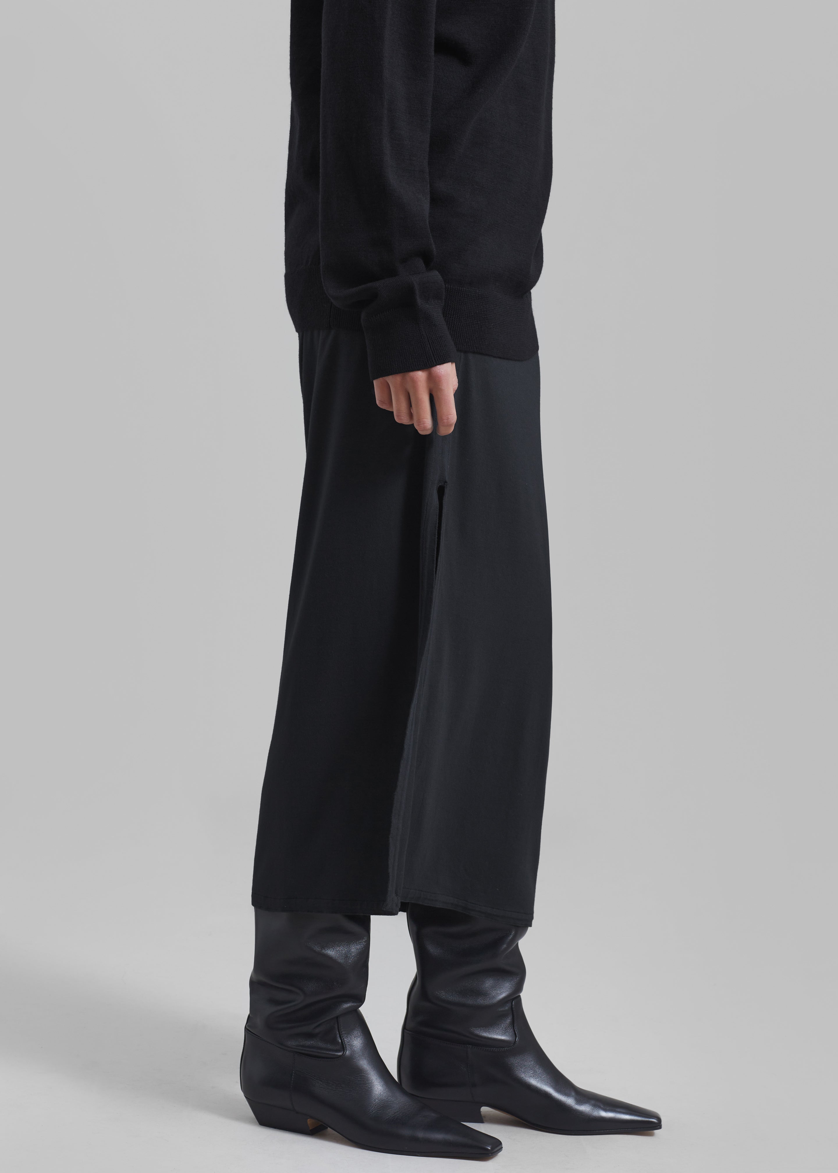 Abigail Side Slit Maxi Skirt - Black - 11