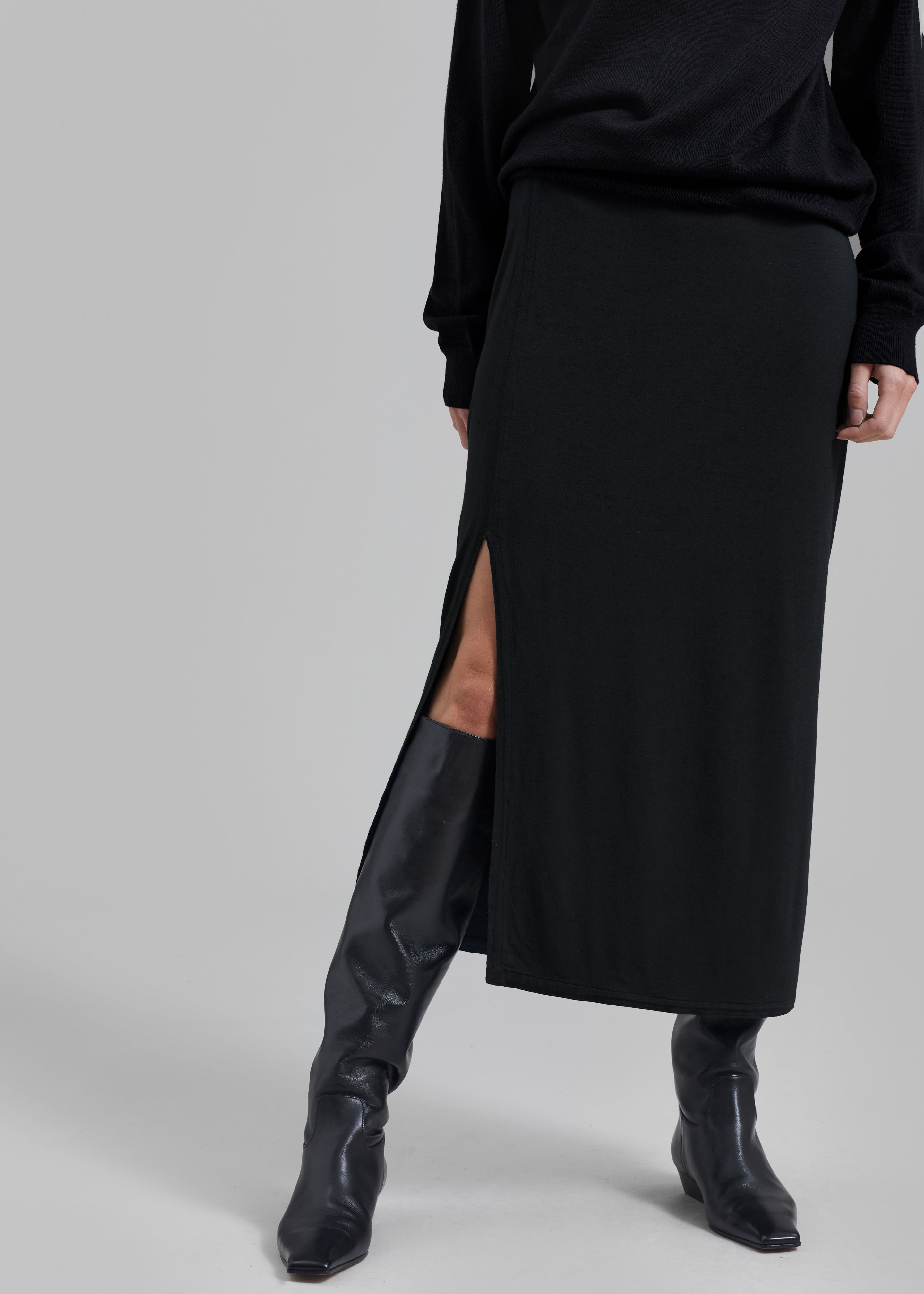 Abigail Side Slit Maxi Skirt - Black - 10
