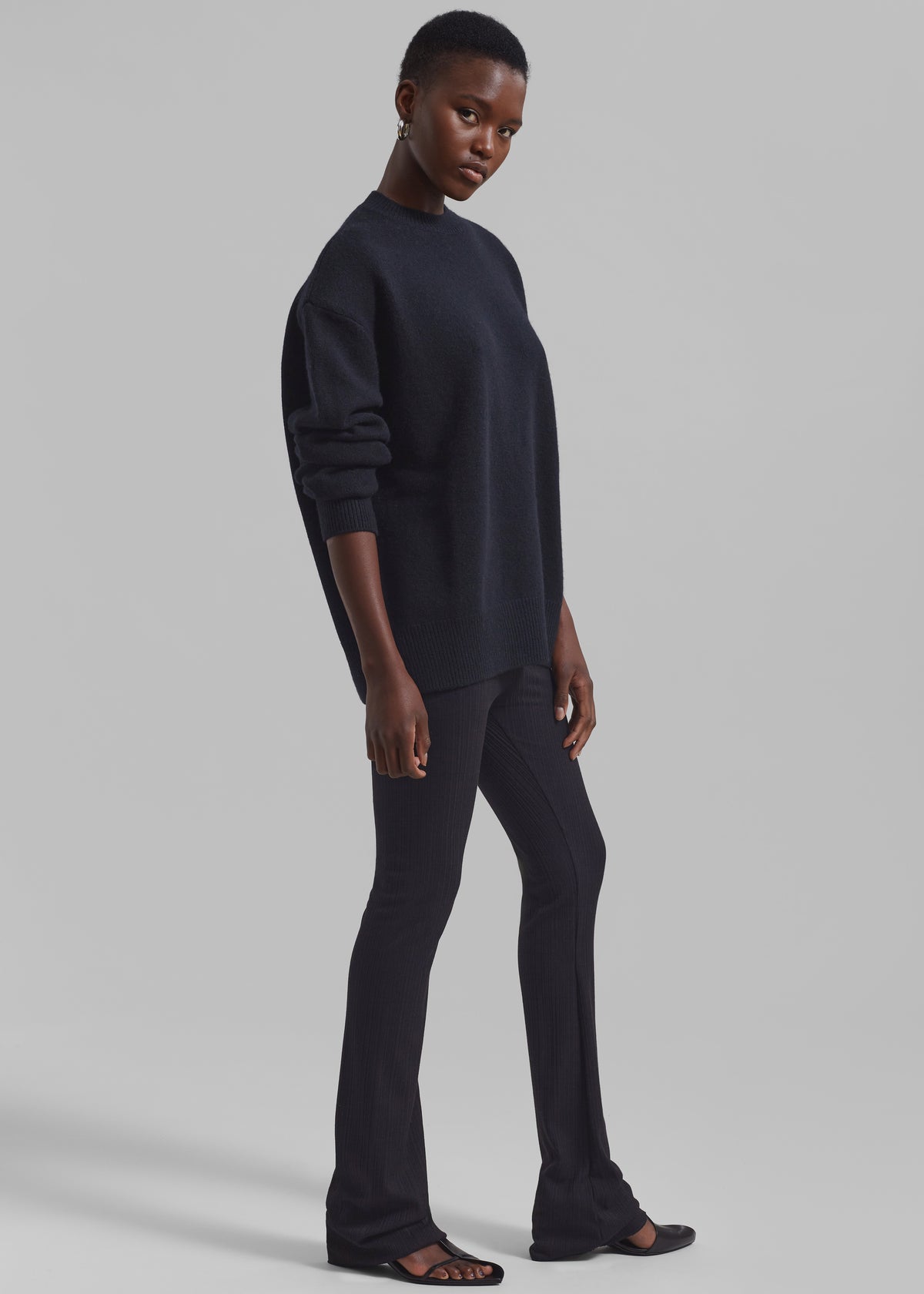 Akimi Ribbed Pants - Black - 7
