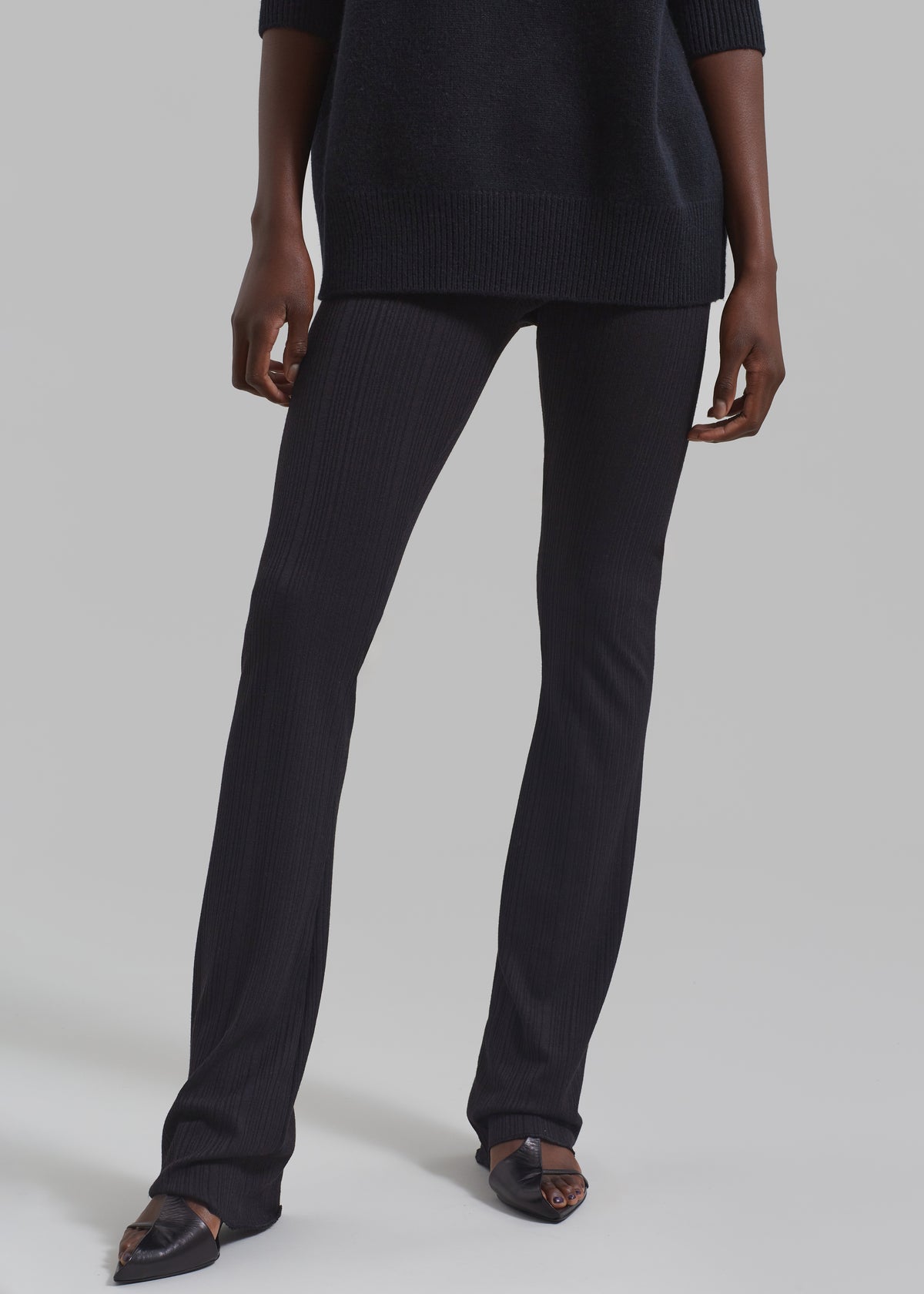 Akimi Ribbed Pants - Black - 6