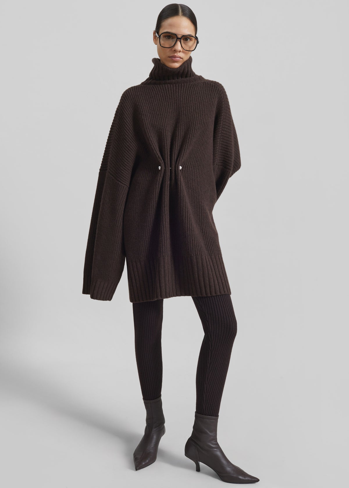 Alira Knit Brooch Dress - Brown