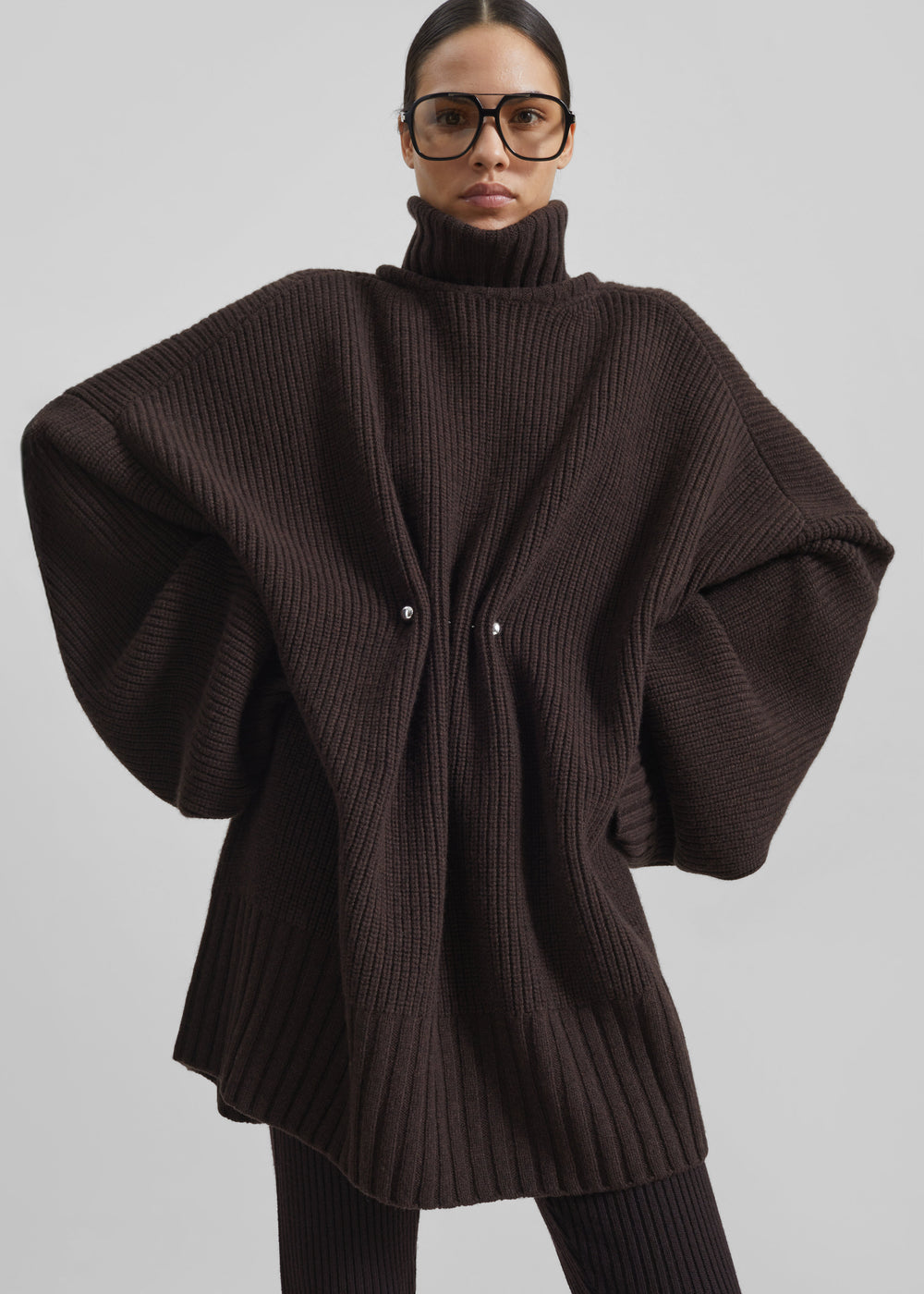 Alira Knit Brooch Dress - Brown