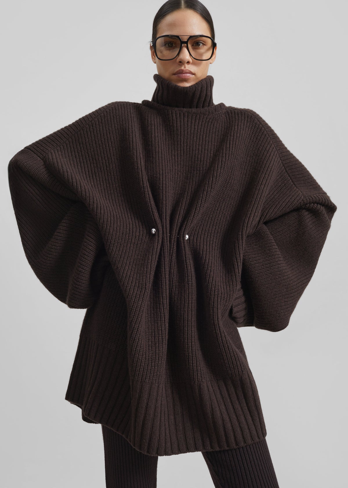 Alira Knit Brooch Dress - Brown