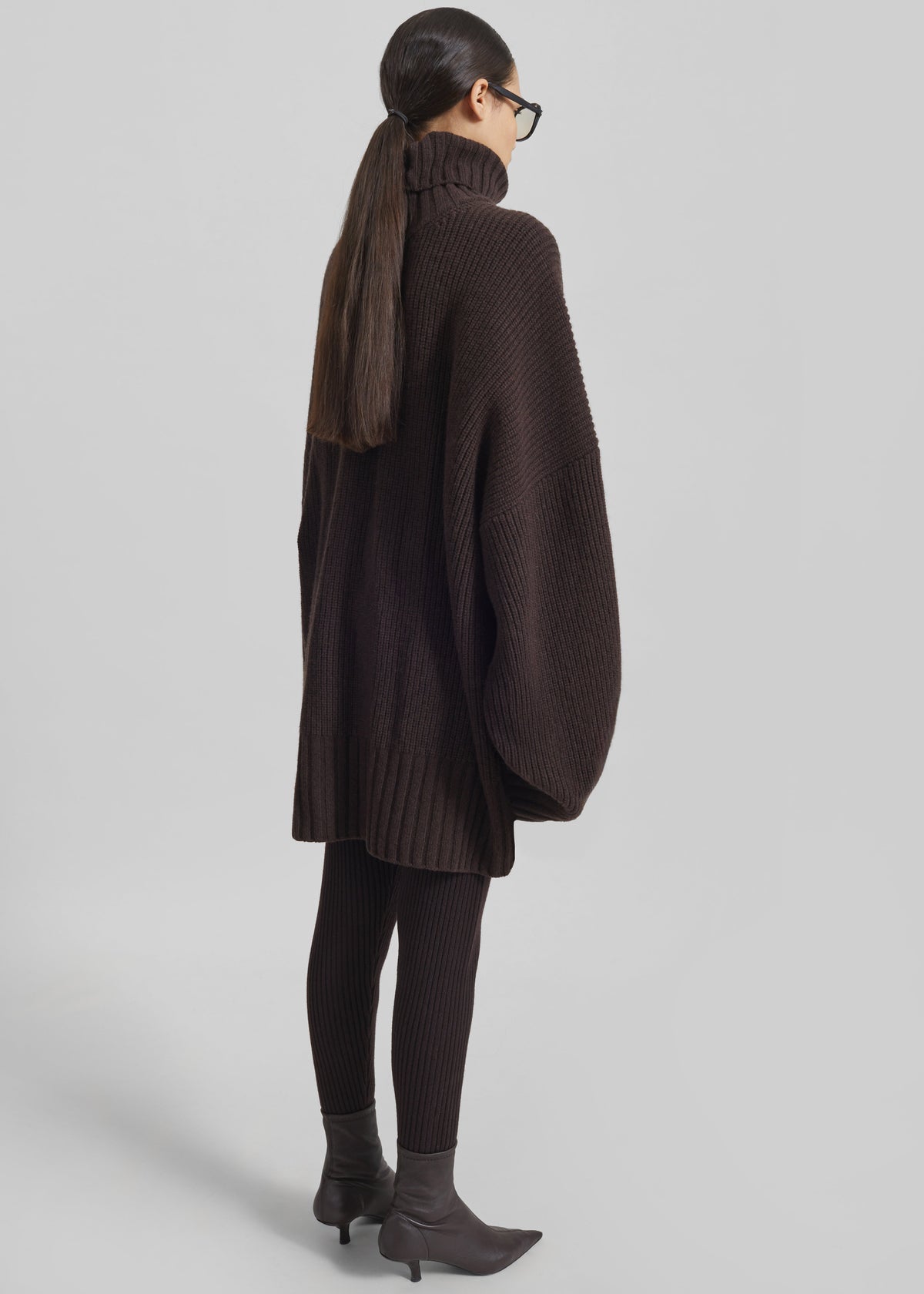 Alira Knit Brooch Dress - Brown