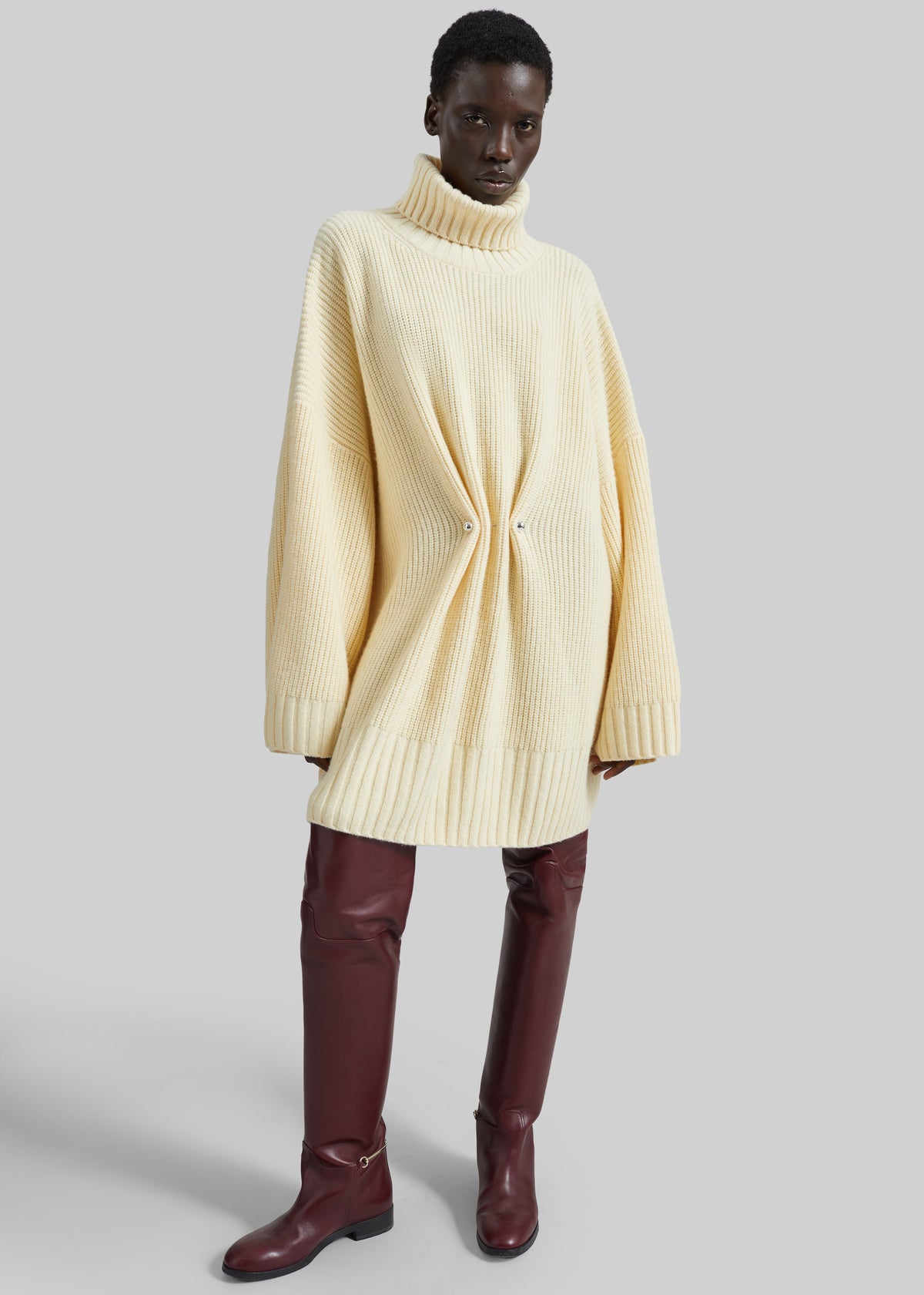 Alira Knit Brooch Dress - Pale Yellow