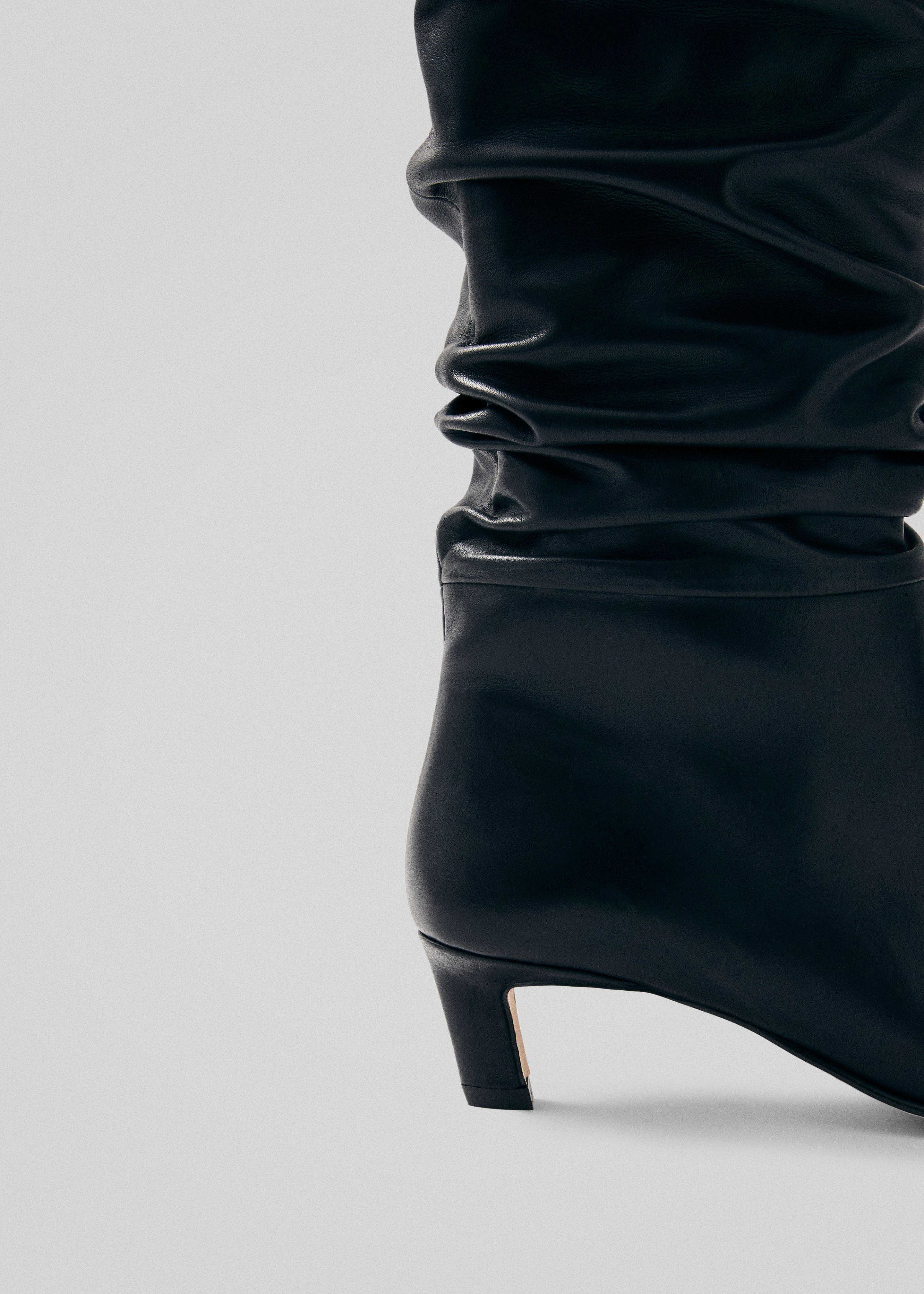 Alohas Kalila Leather Boots - Black - 3