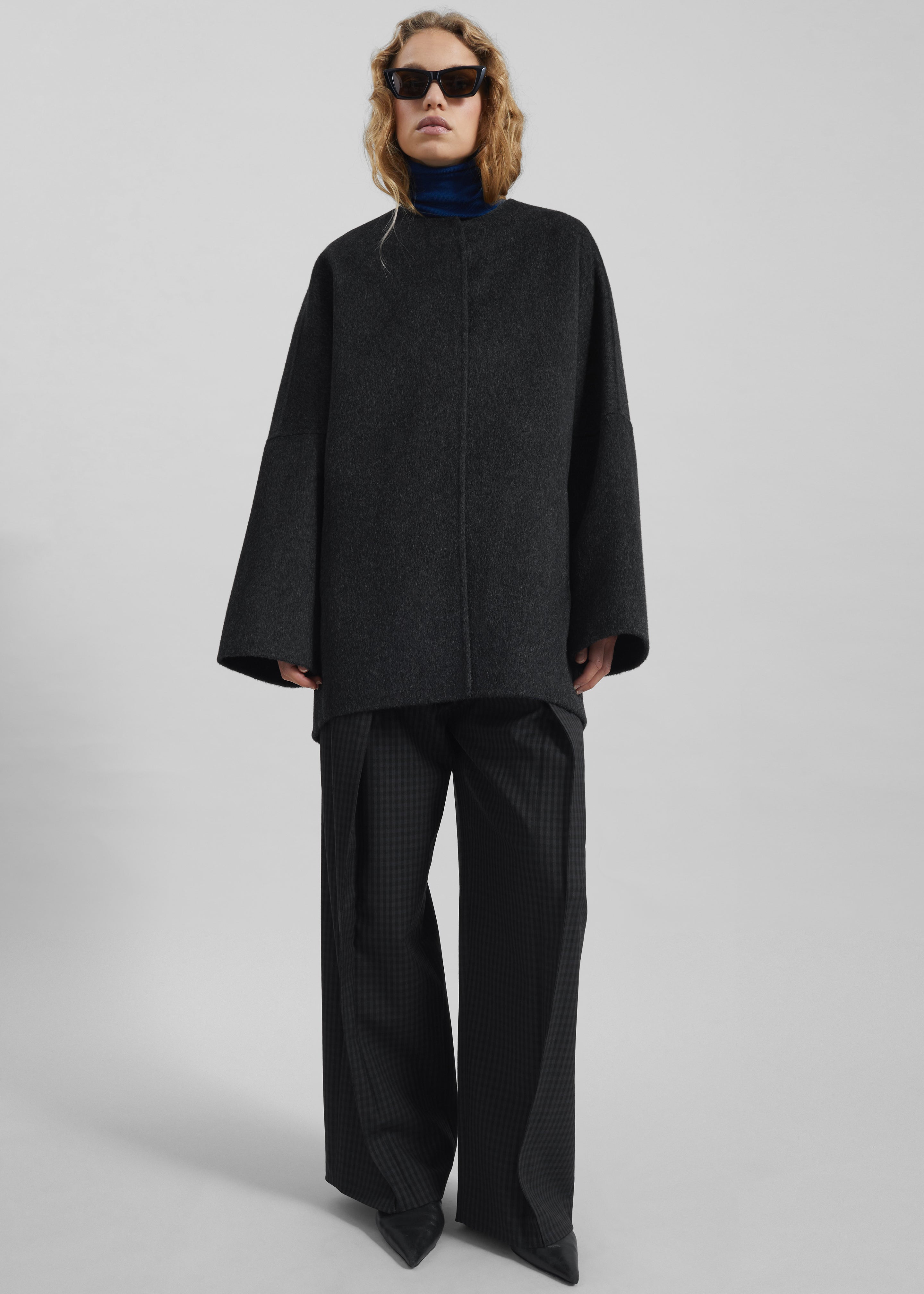 Altdorf Wool Coat - Charcoal - 2