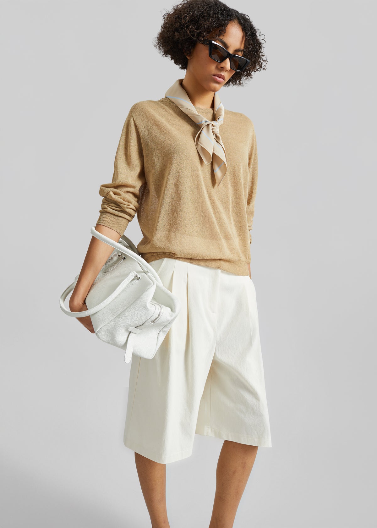 Altea Pleated Bermuda Shorts - Ivory - 4