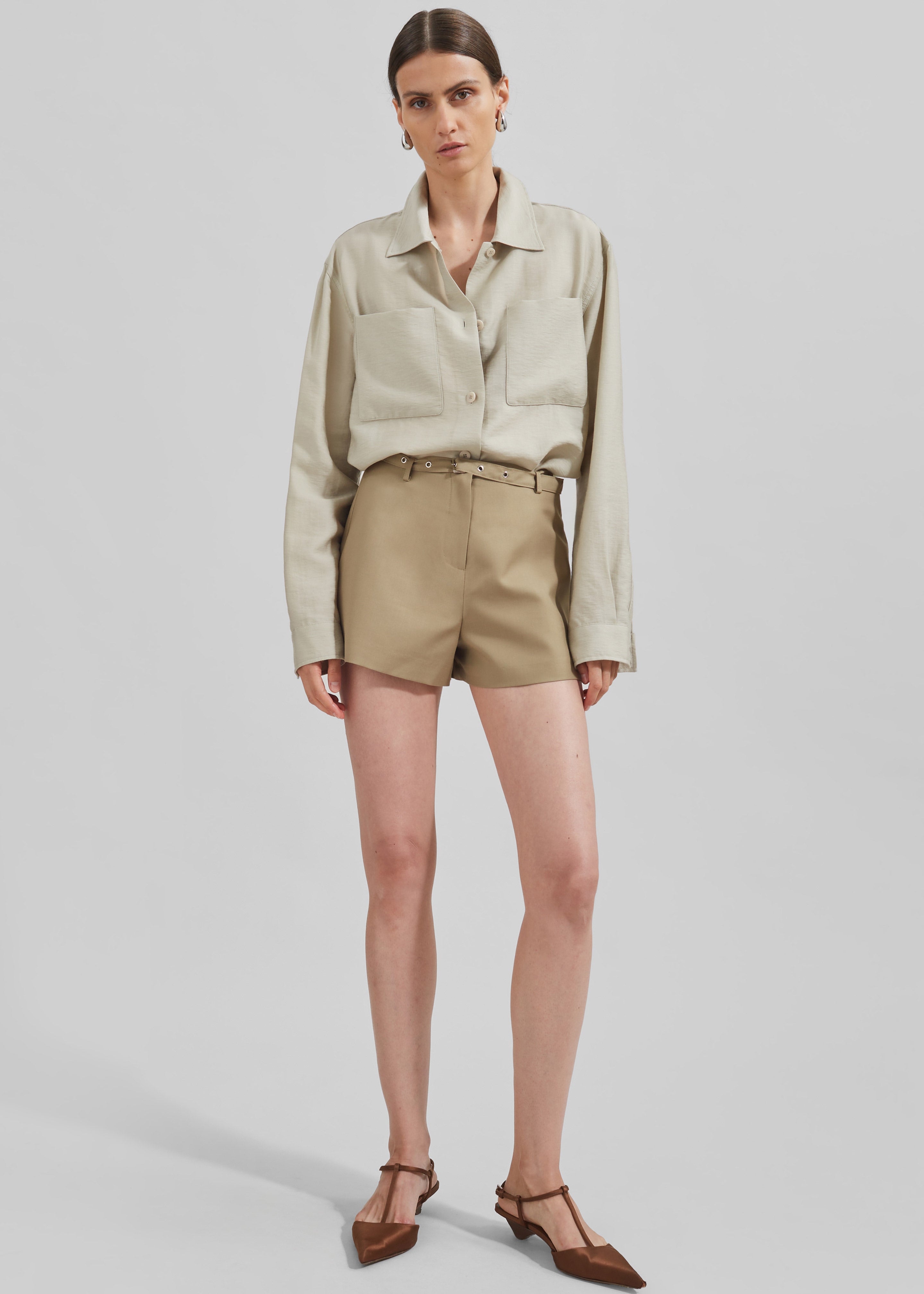 Alynn Mini Shorts - Khaki - 4