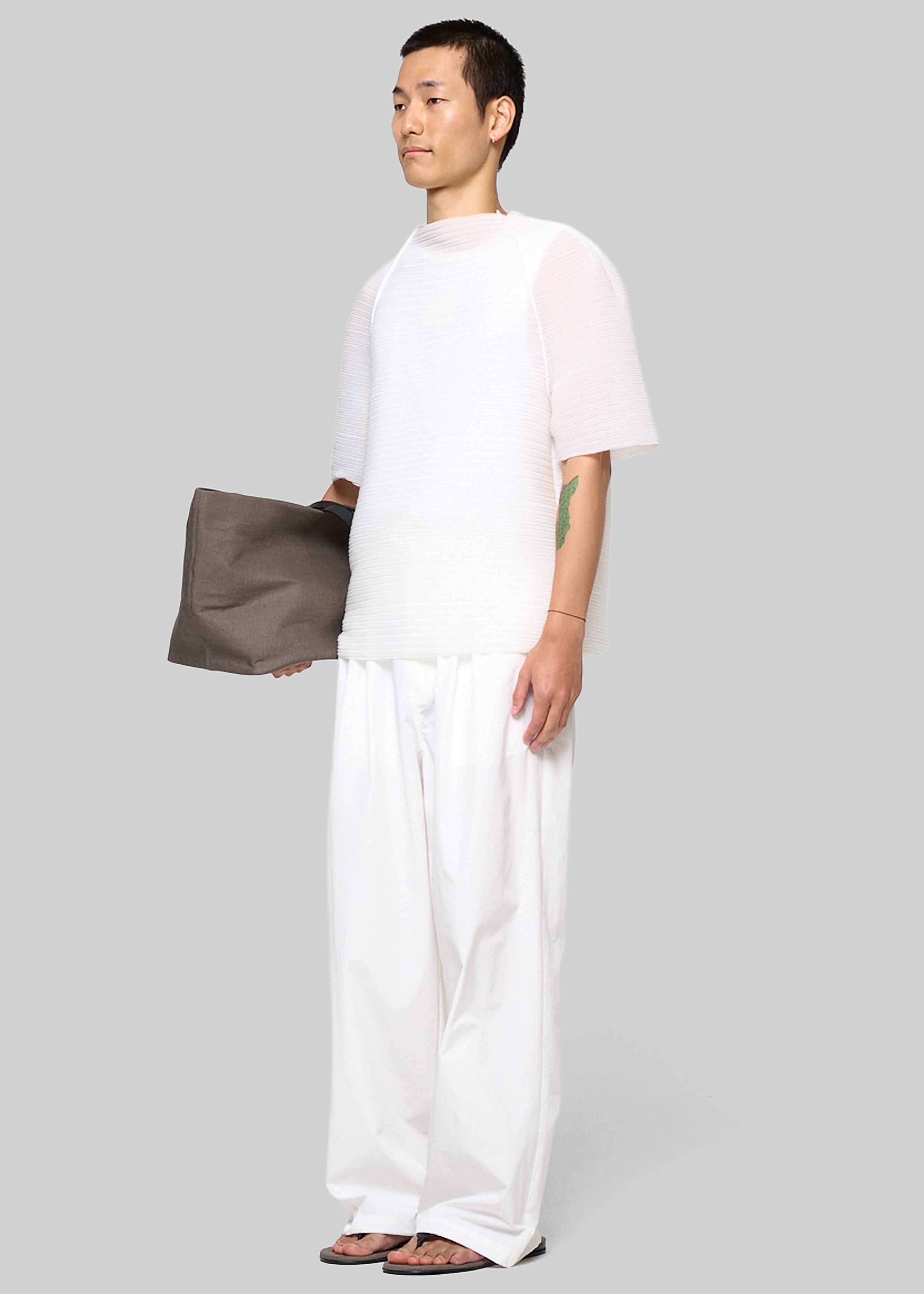 Amomento Men's Pleats Raglan Top - White - 3