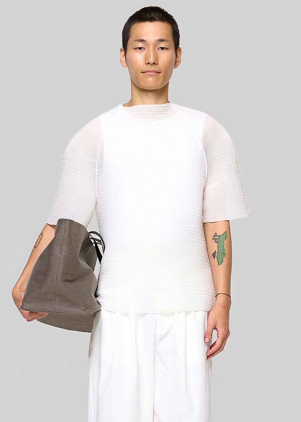 Amomento Men's Pleats Raglan Top - White - 1