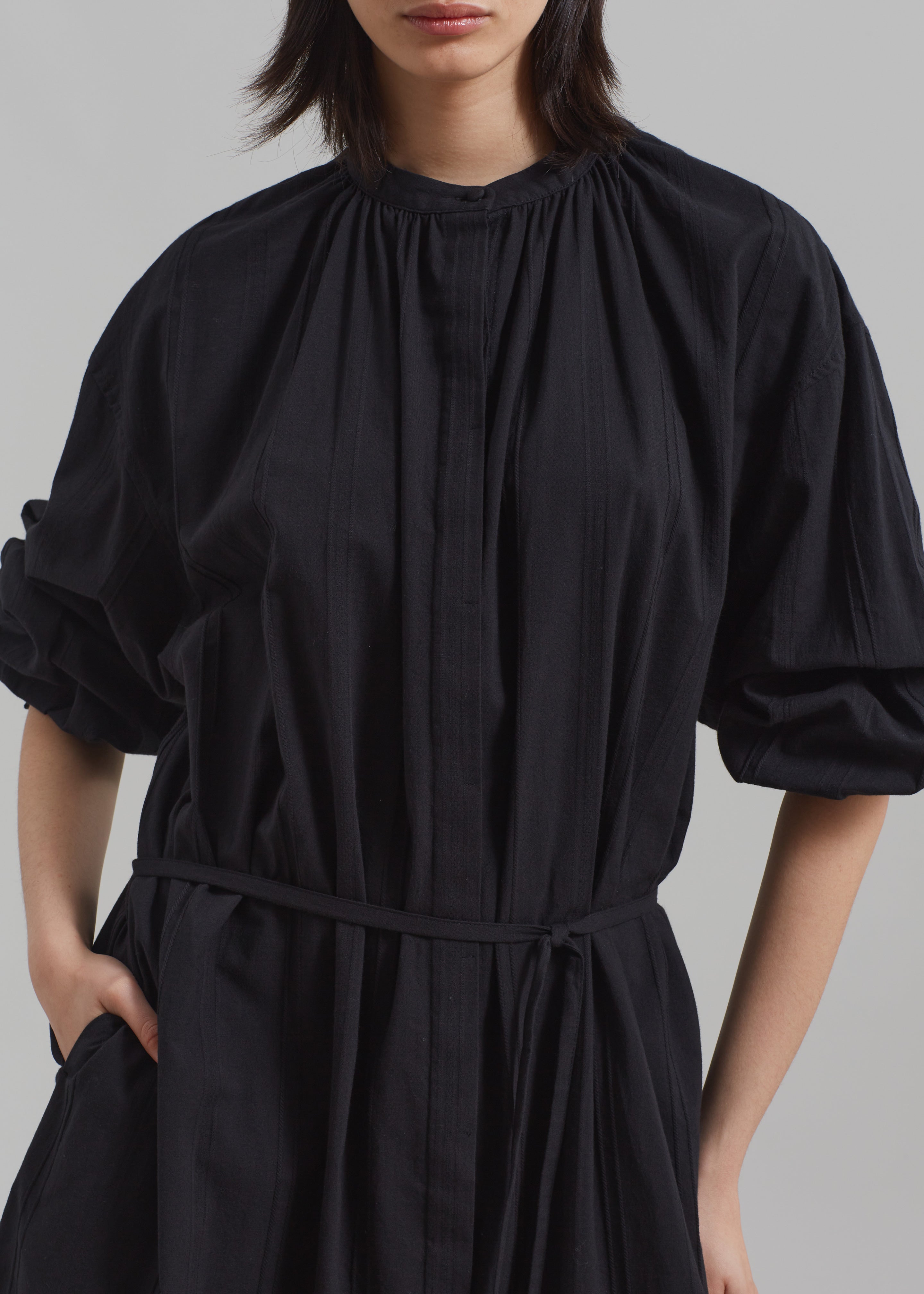 Amomento Shirring Long Dress - Black - 6