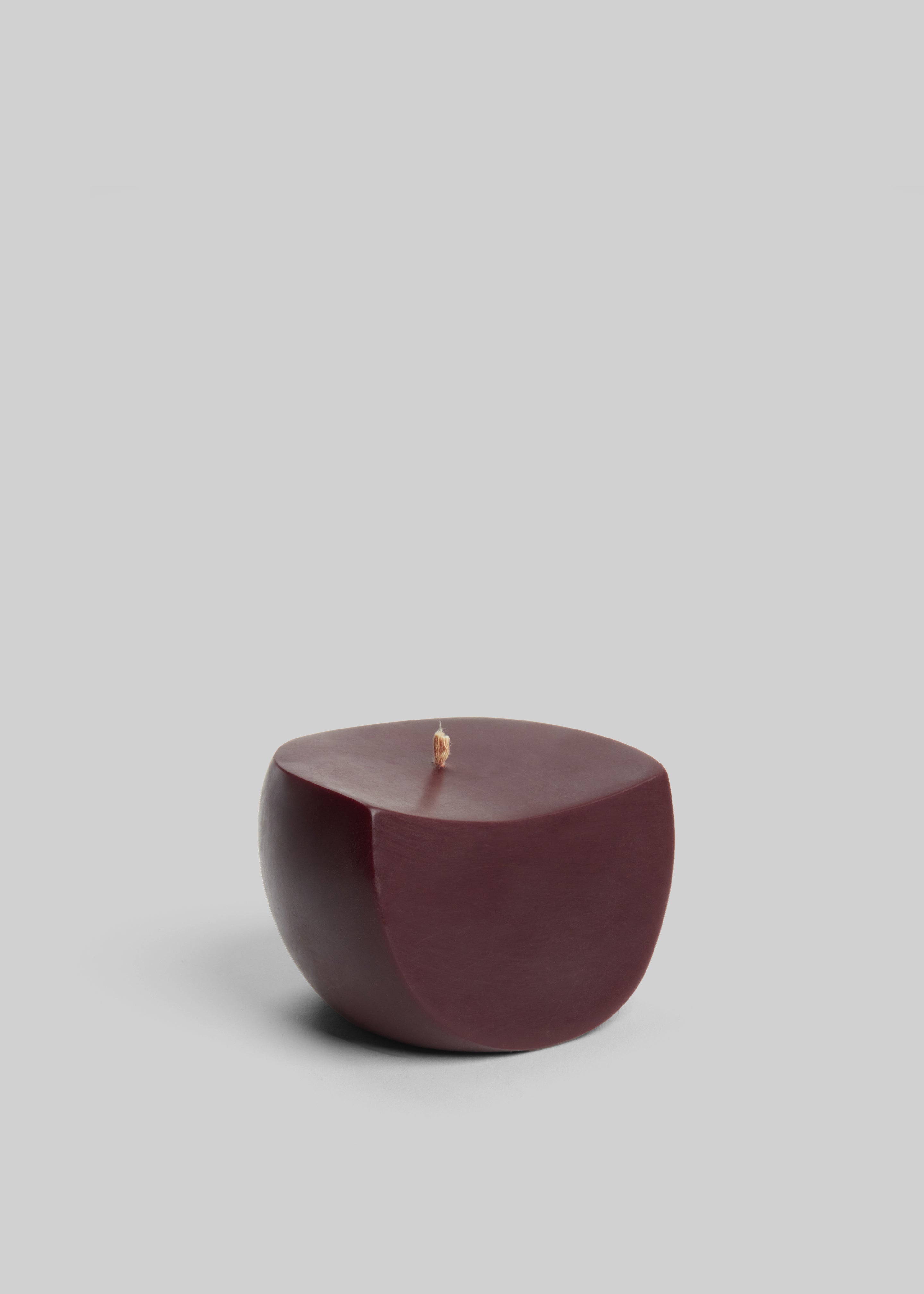 Ann Vincent x The Frankie Shop Sculptural Candle - Burgundy - 2