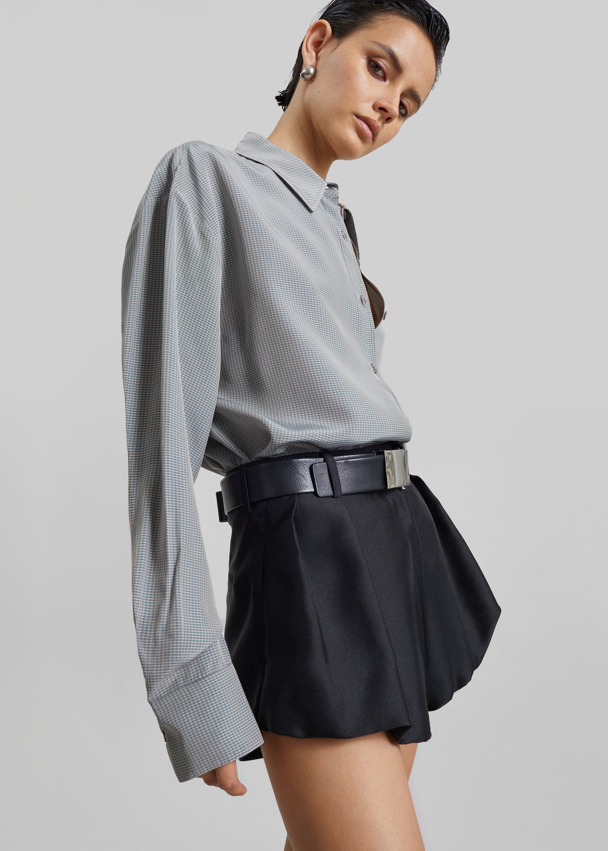 Arles Bubble Hem Shorts - Black - 1