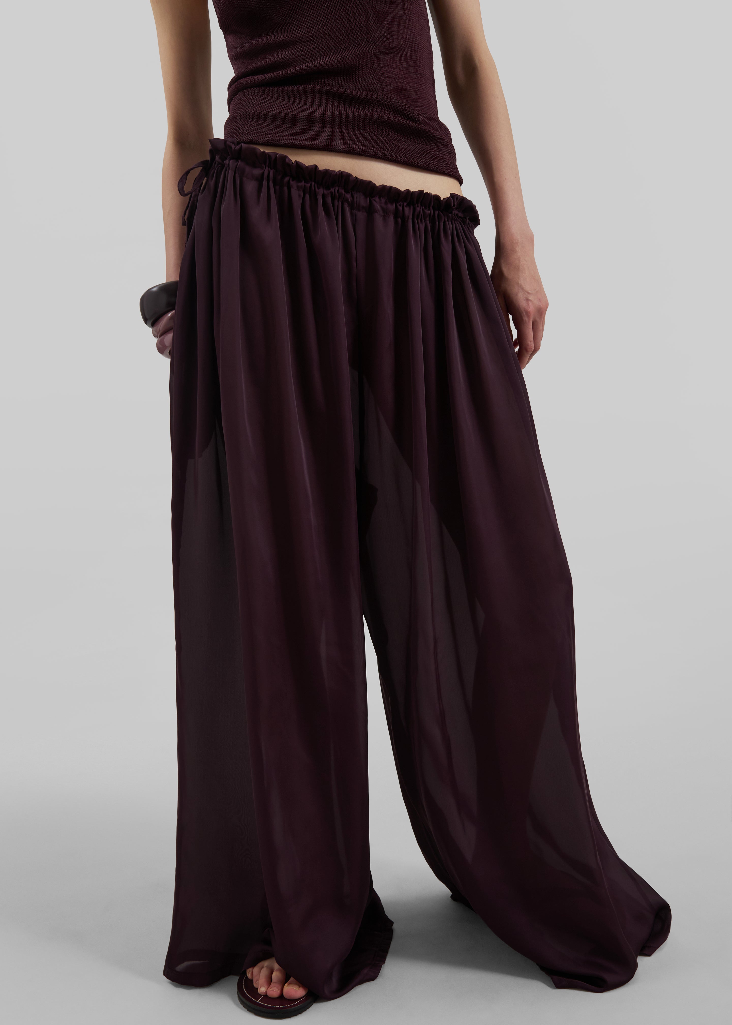 パンツ satin Water pants frey Fluid Satin Bias Pant in Pants & Shorts | Vince
