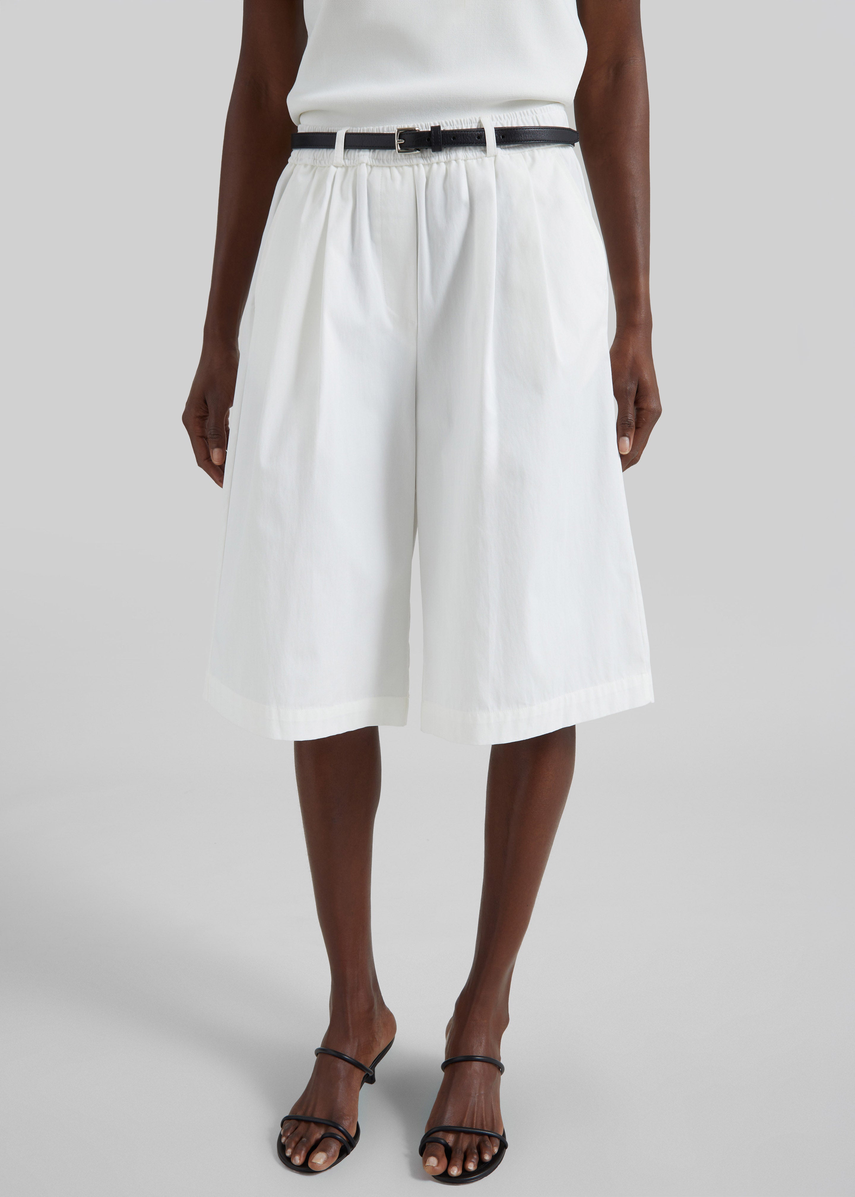 Arvert Bermuda Shorts - White - 5
