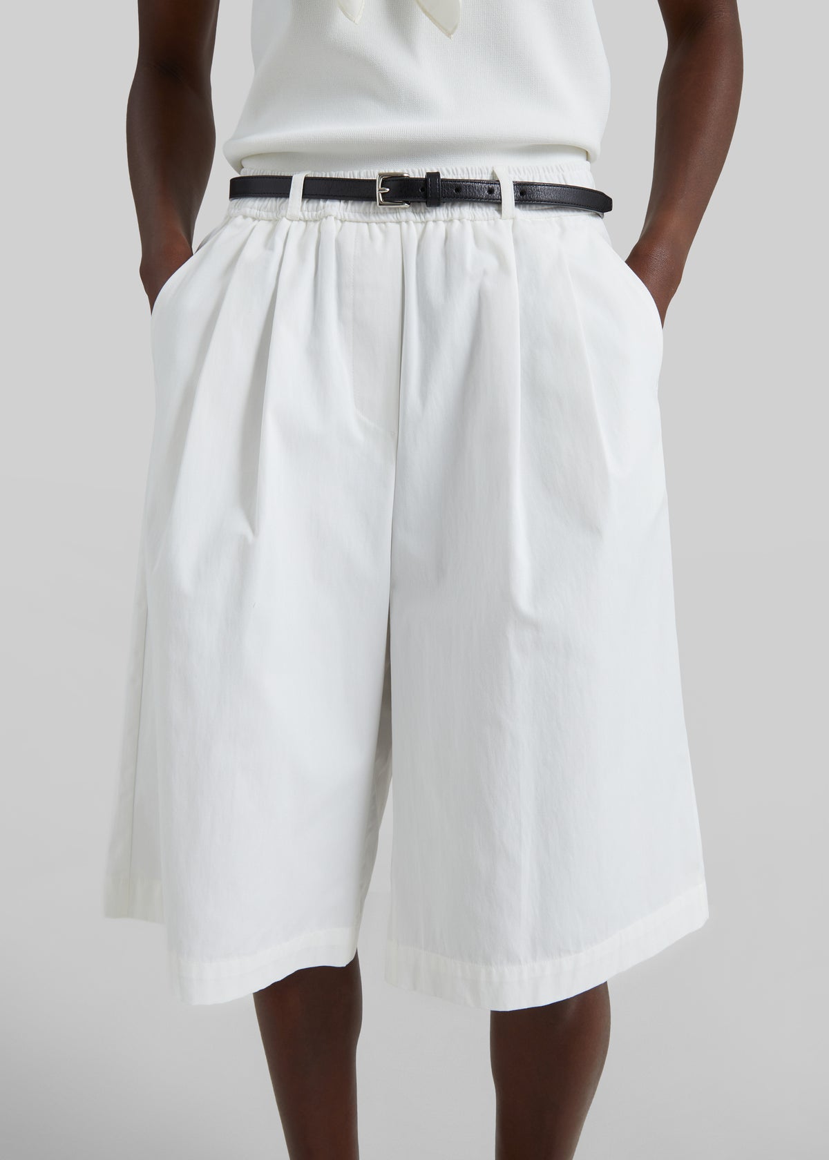 Arvert Bermuda Shorts - White - 2