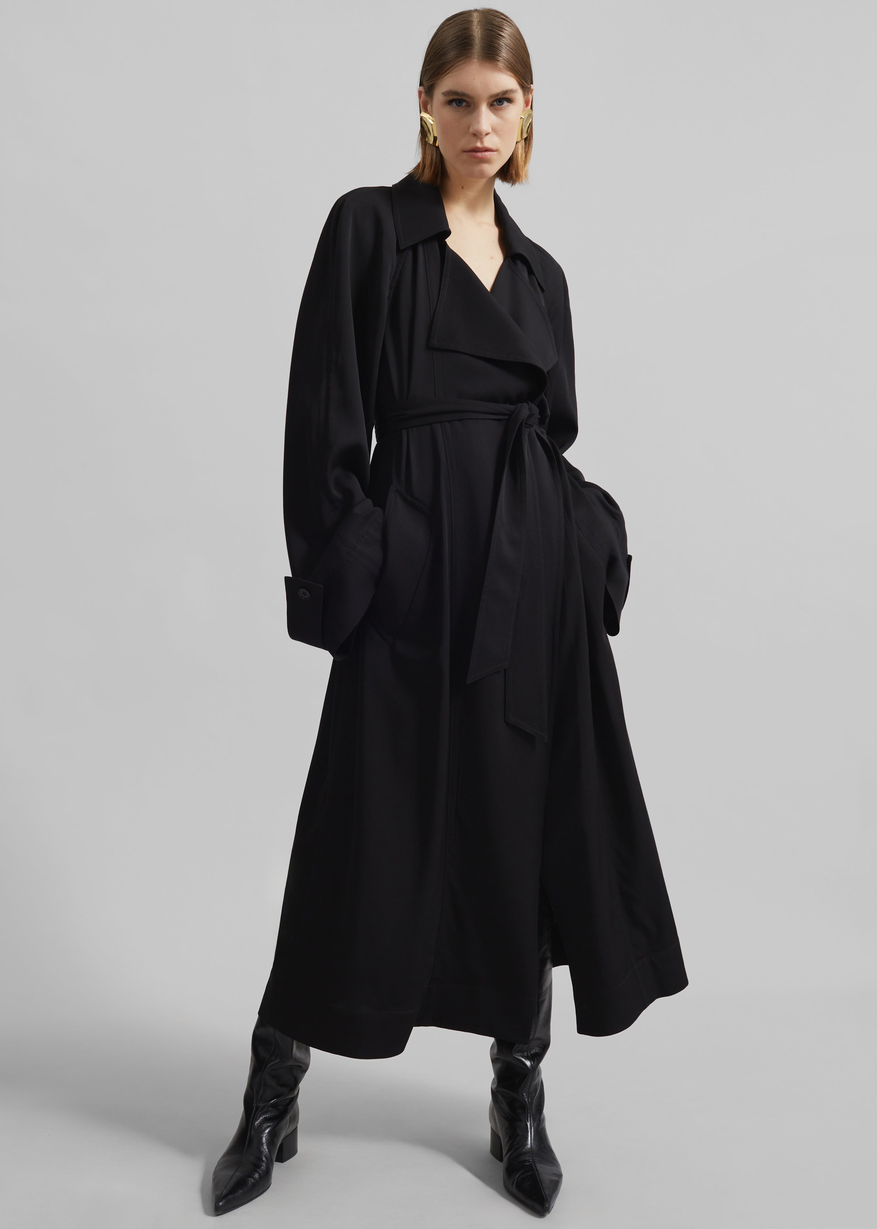 Astoria Cut-Out Raglan Sleeve Trench Coat - Black - 9