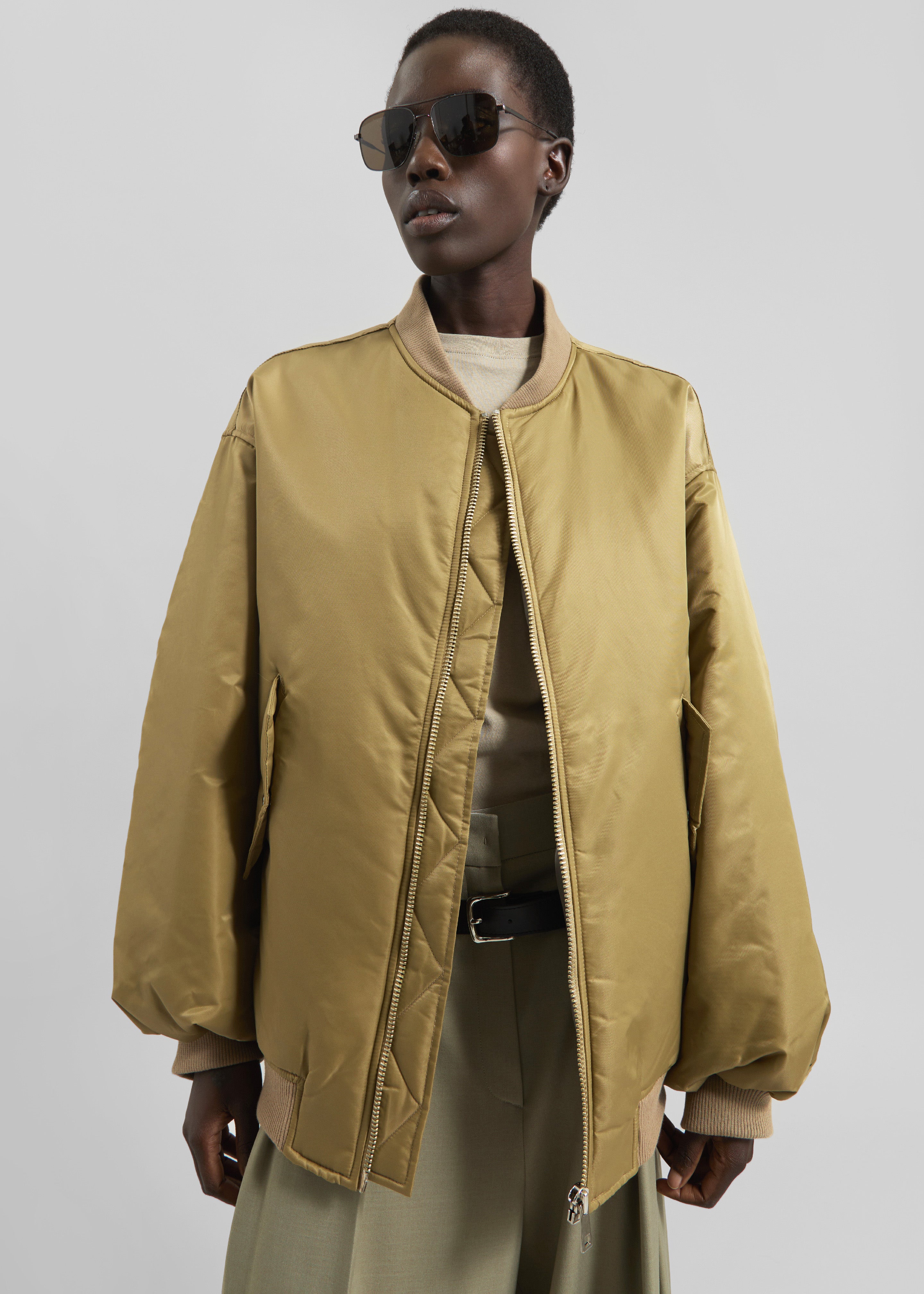 frankygrow アウター Astra Bomber Jacket - Olive – The Frankie Shop