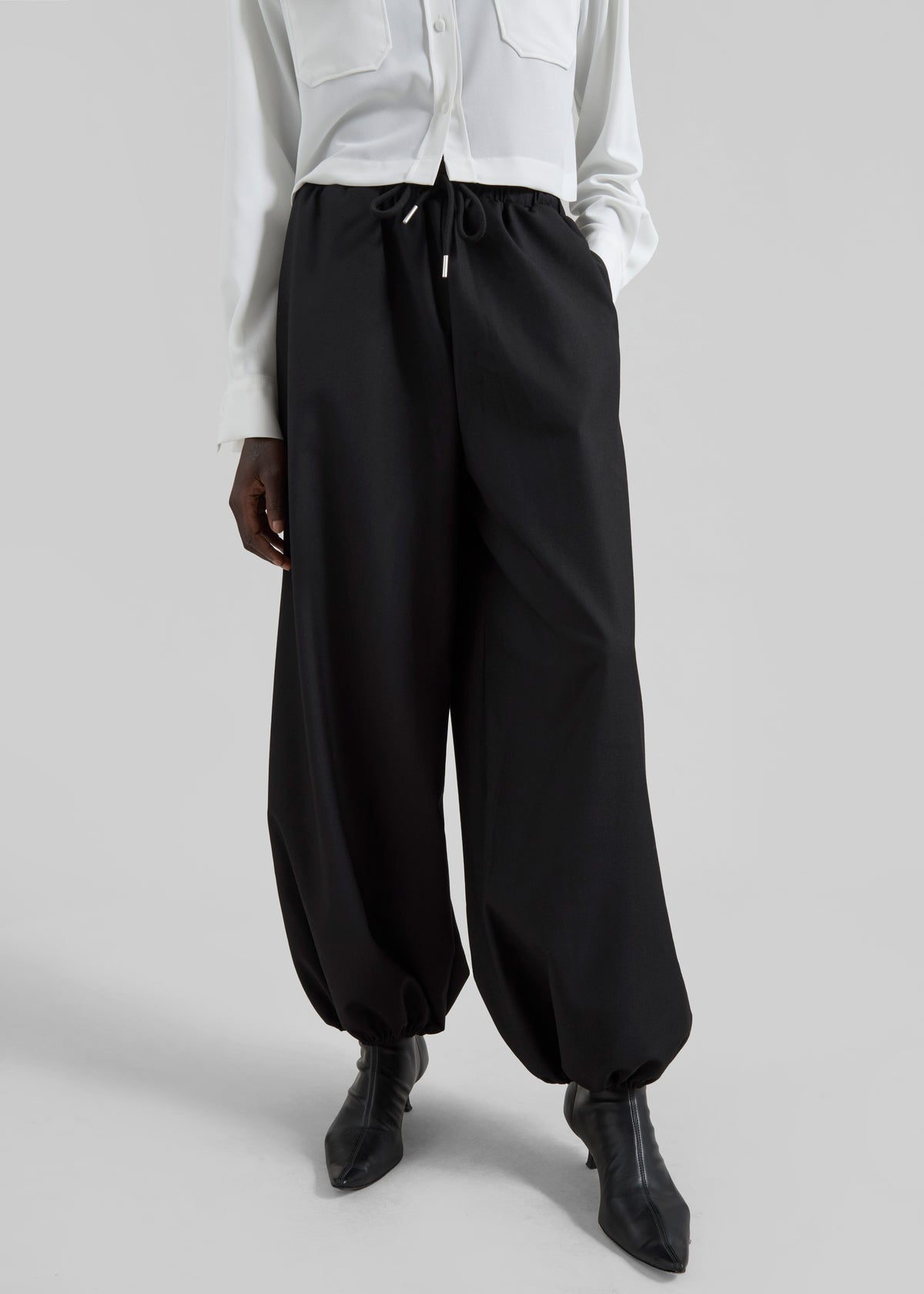 Aubray Balloon Pants - Black - 2