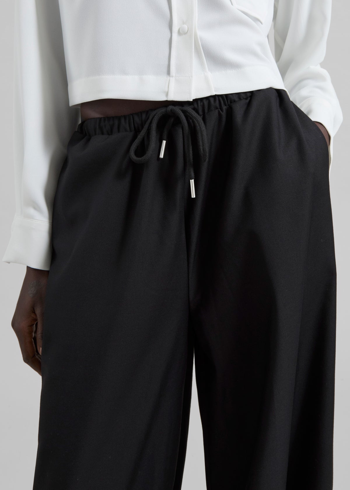 Aubray Balloon Pants - Black - 4