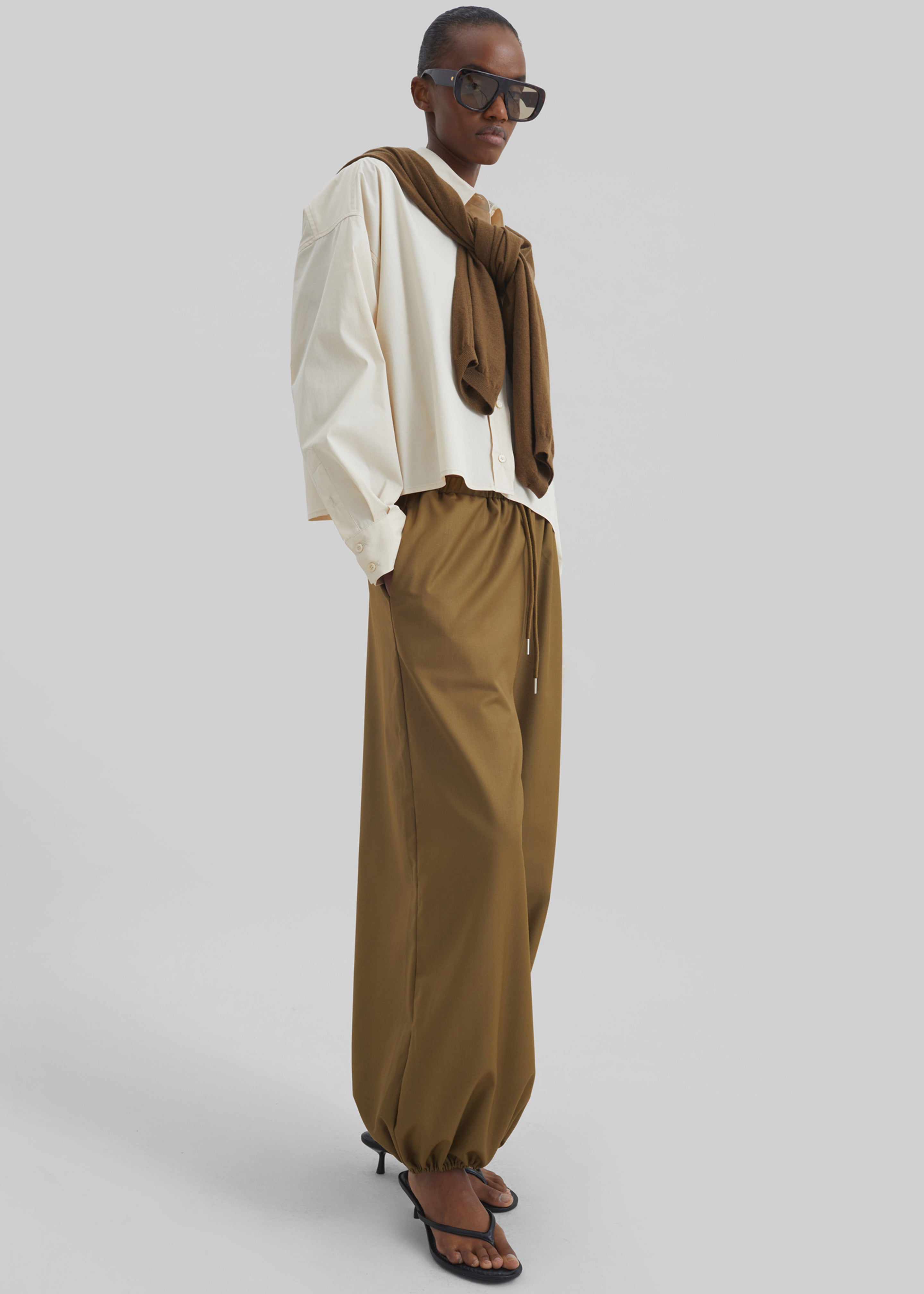 Aubray Balloon Pants - Olive Brown – The Frankie Shop