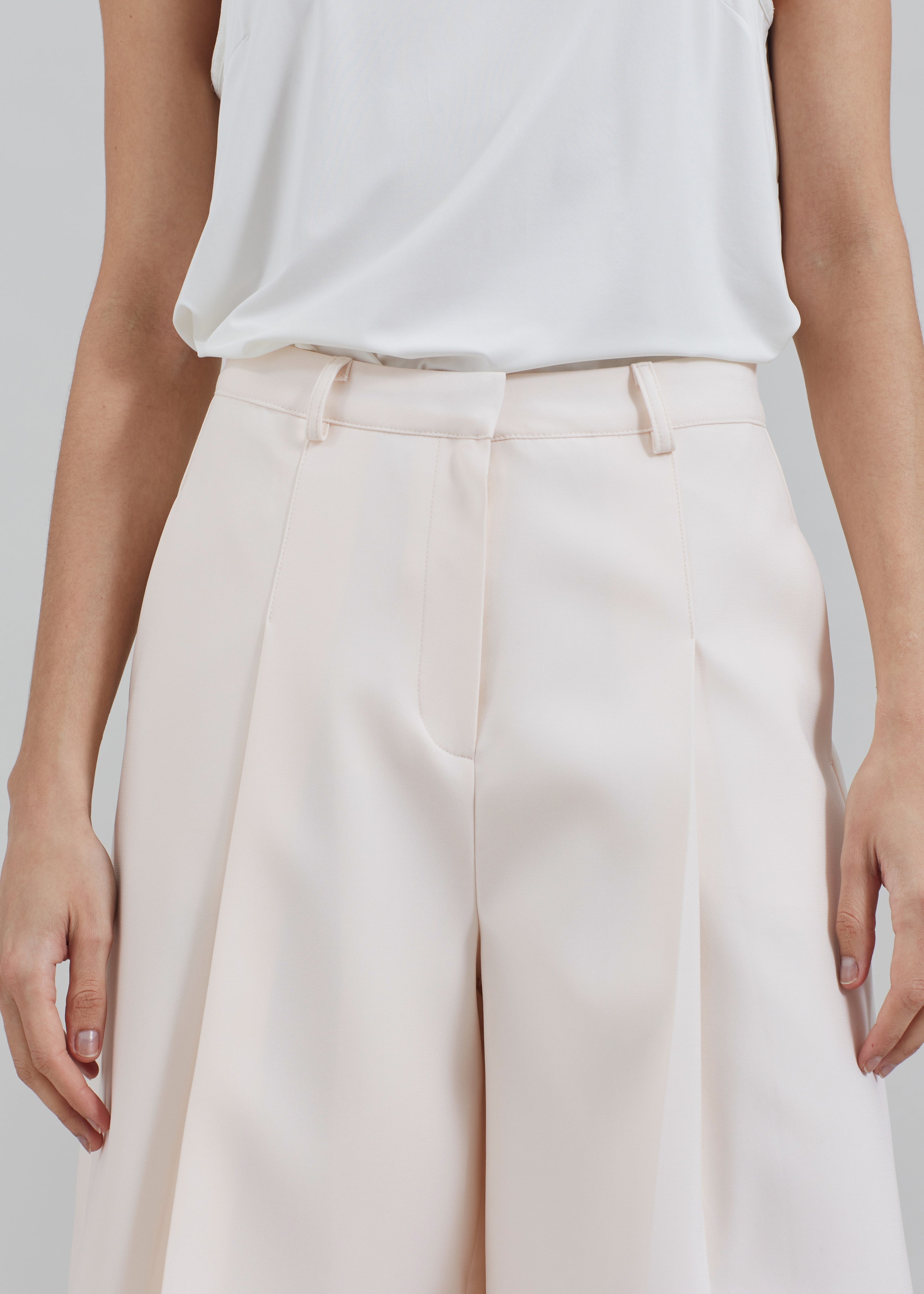 Austen Bermuda Shorts - Light Peach - 5