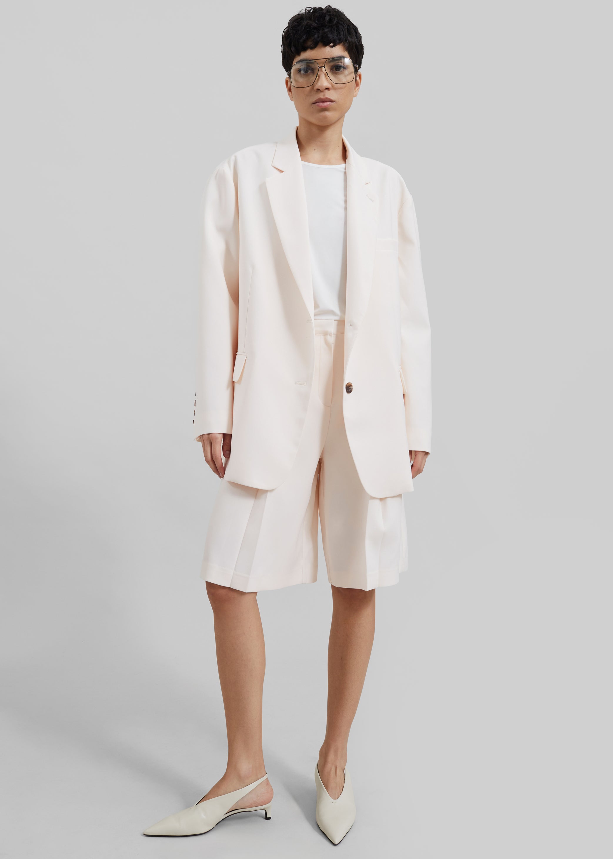 Shop the look image for Austen Bermuda Shorts - Light Peach