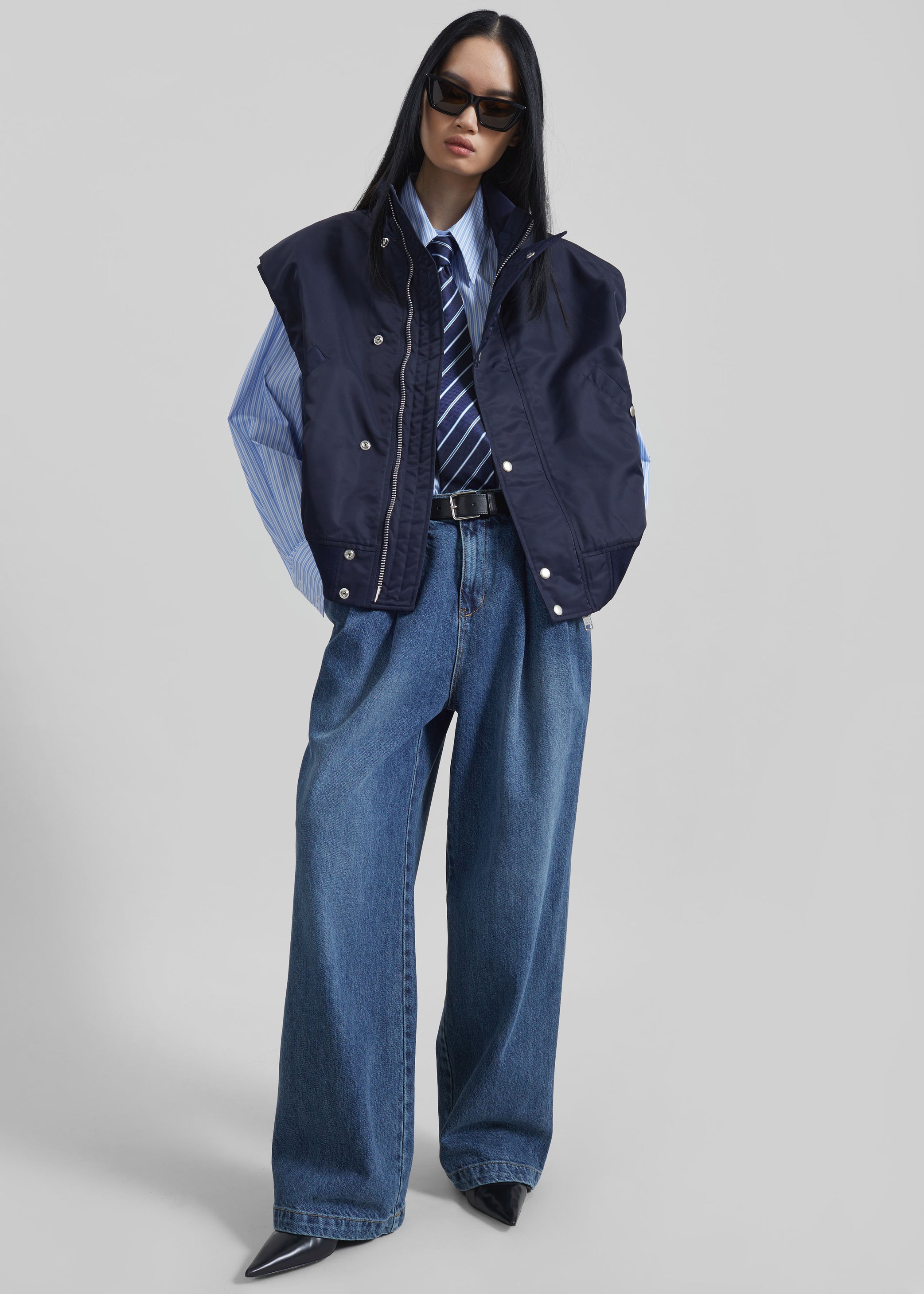 Shop the look image for Aysen Sleeveless Bomber Jacket - Navy