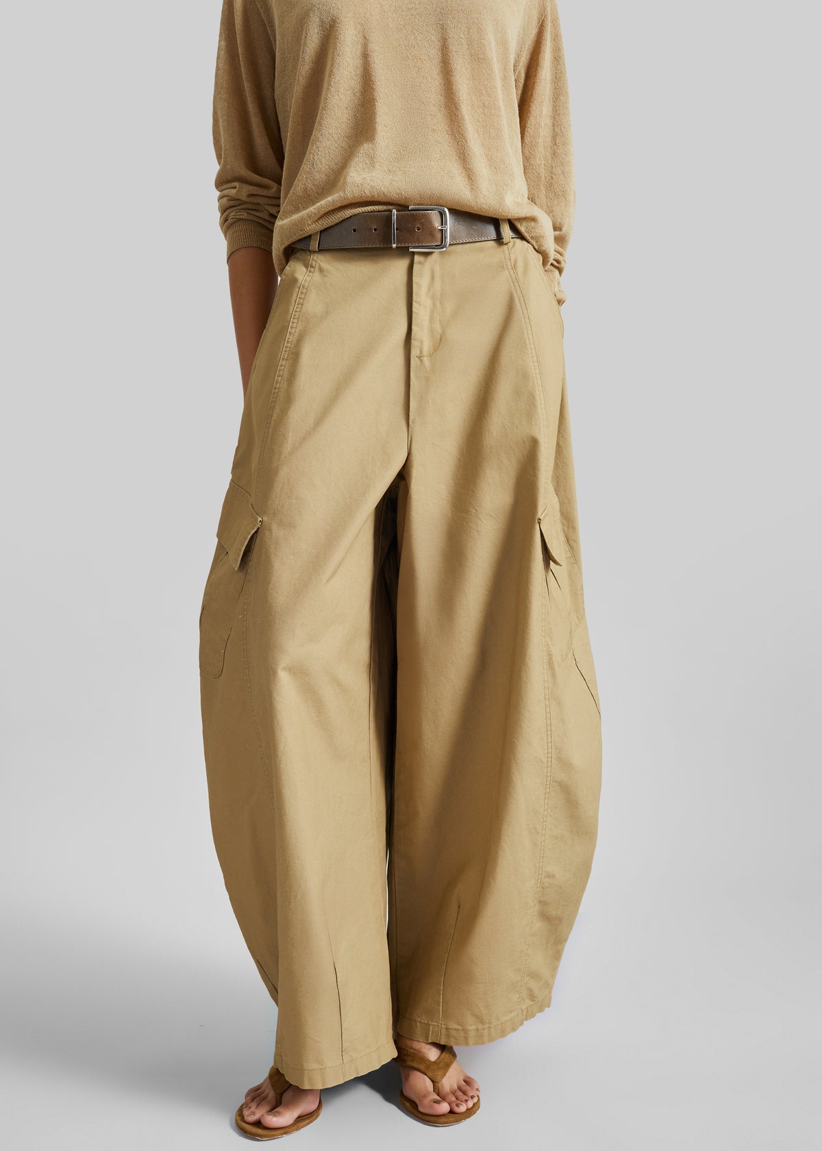 Baixa Barrel Cargo Pants - Beige - 4