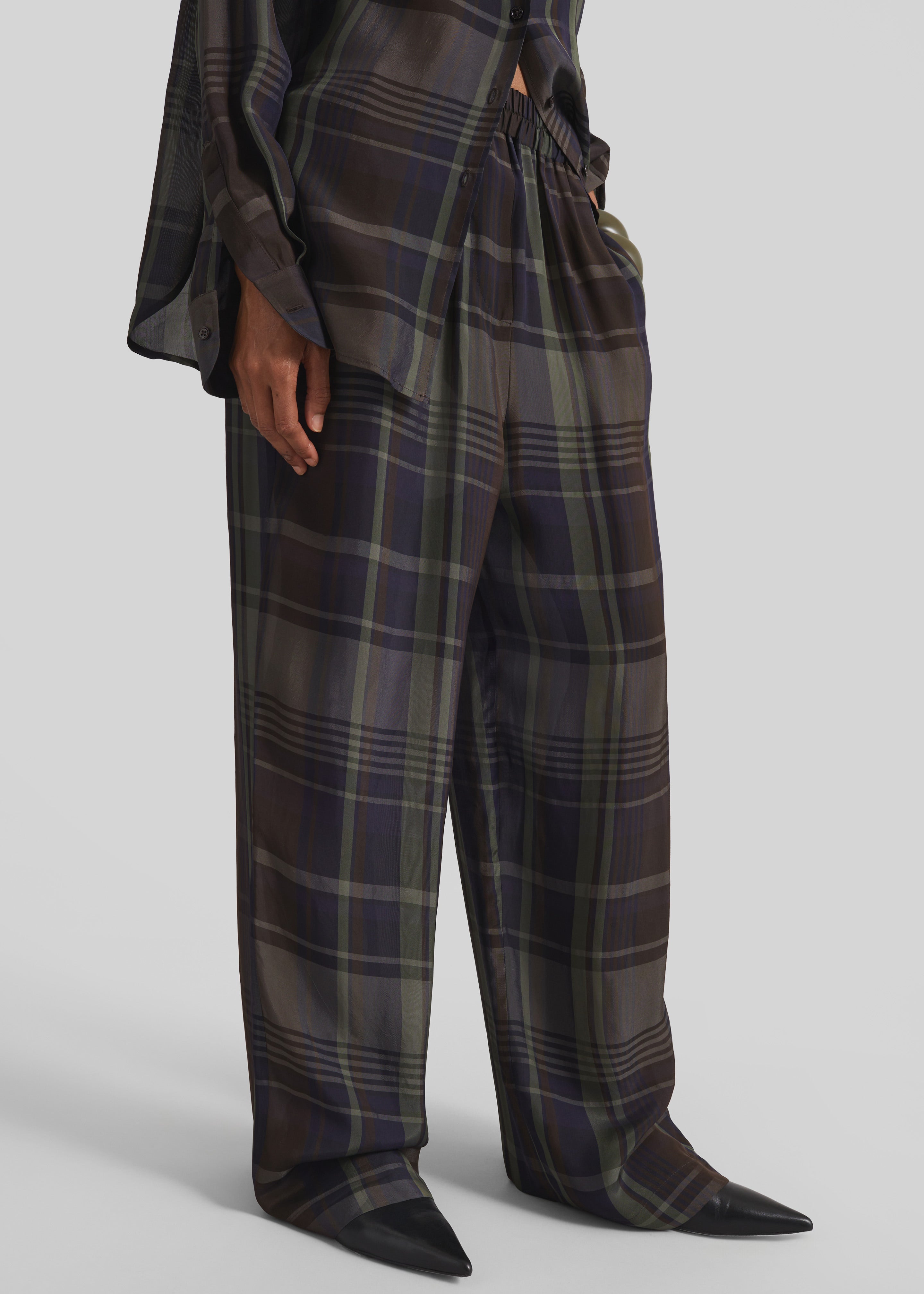 Baxter Sheer Fluid Track Pants - Navy Tartan - 5