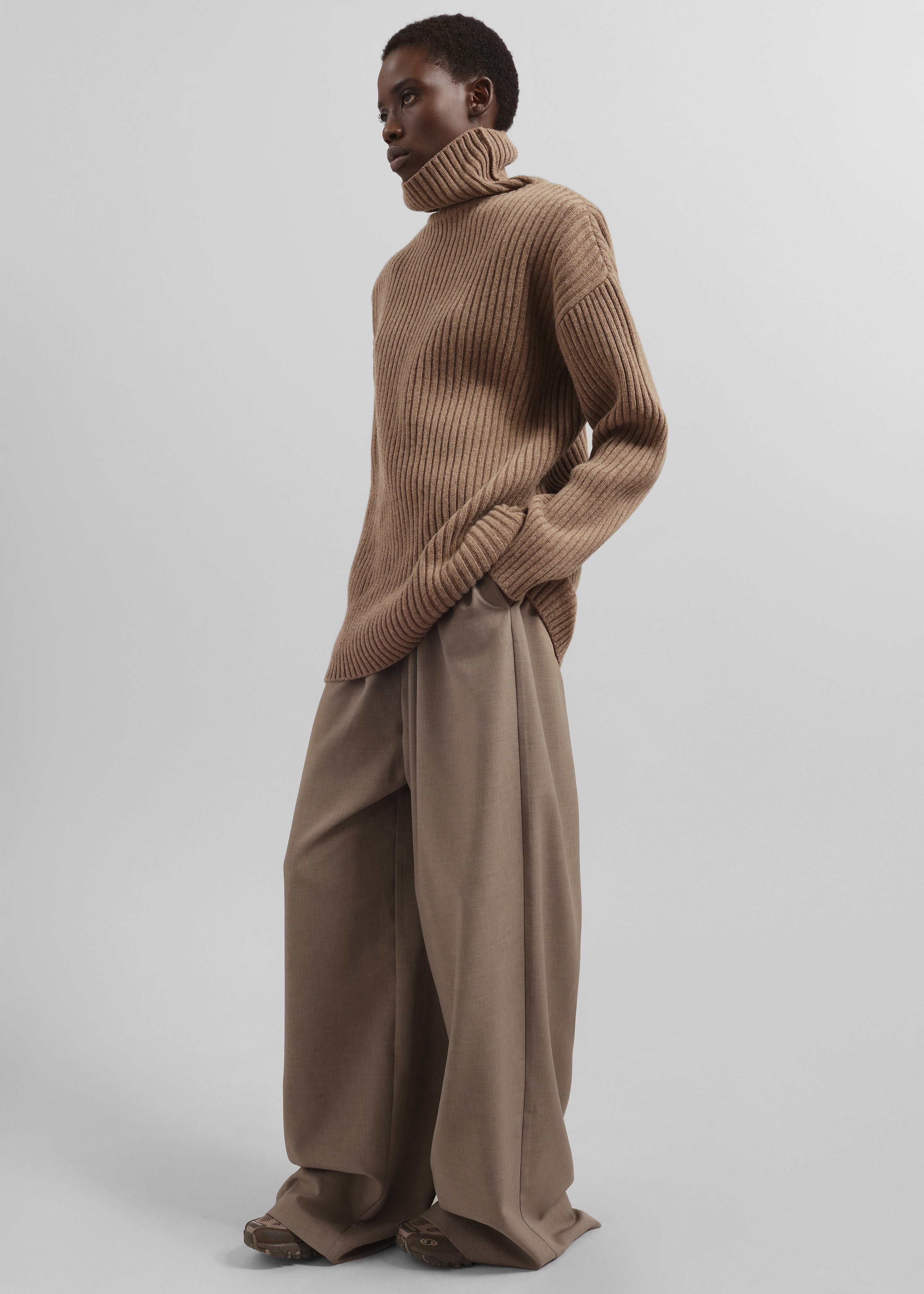 Baxter Track Pants - Taupe – The Frankie Shop