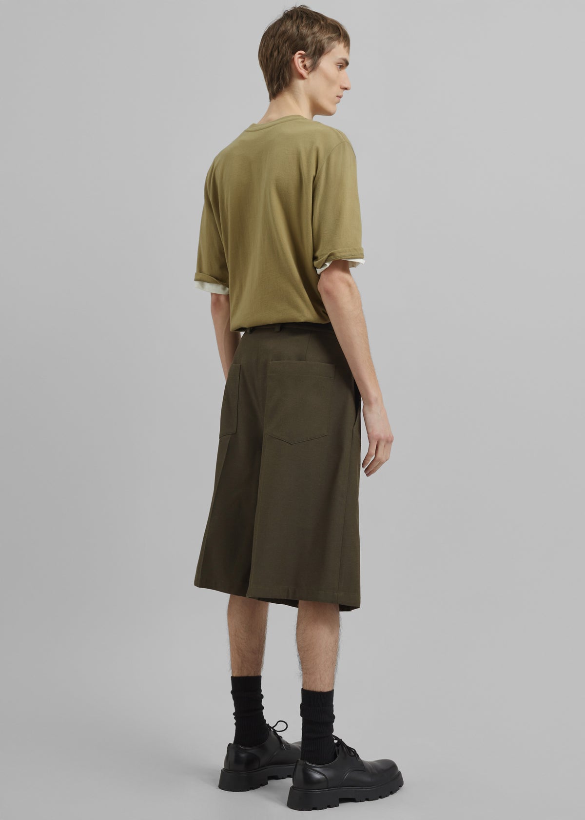 Belgrave Bermuda Shorts - Army Green - 8